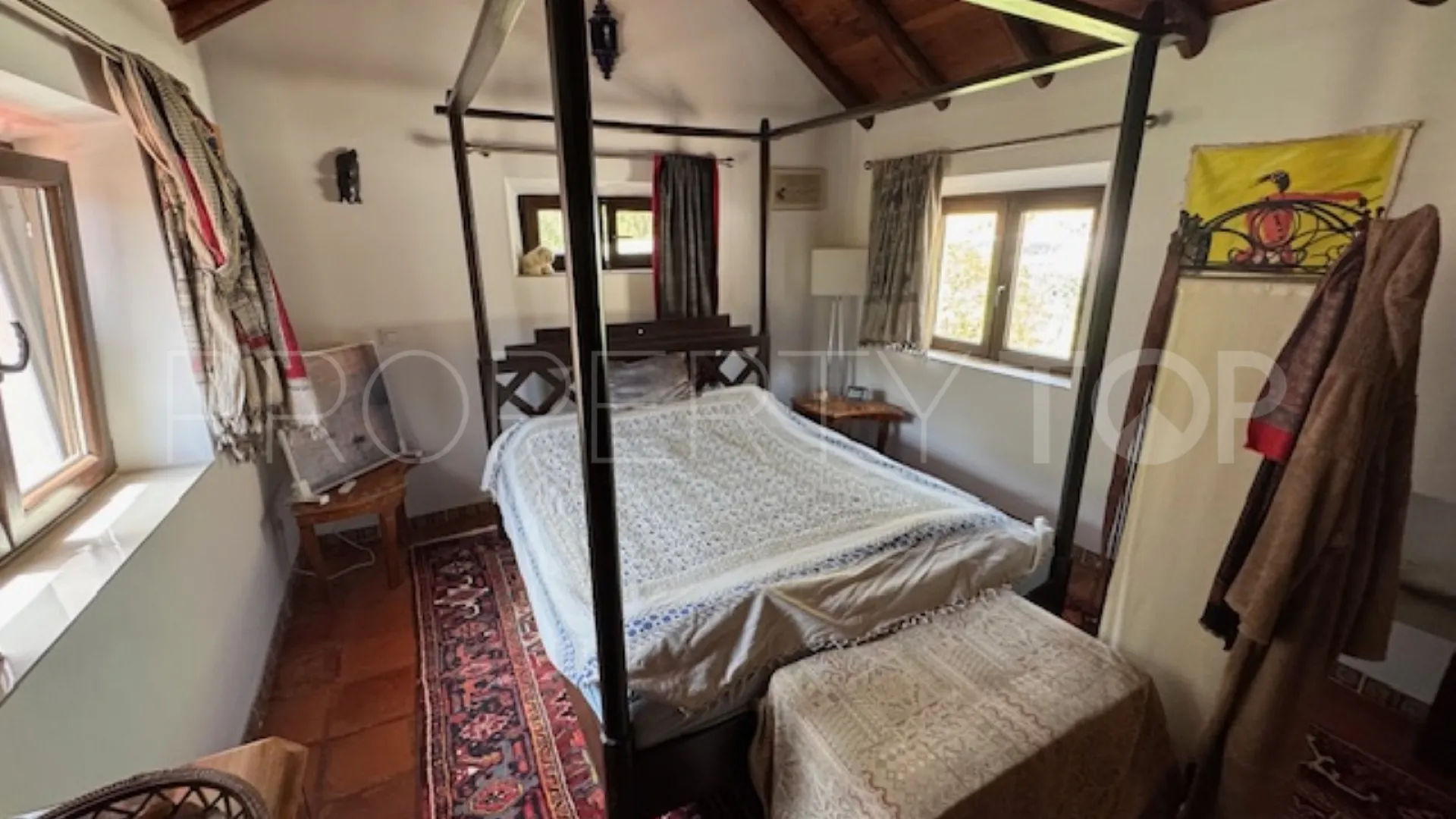 Casares, casa de campo en venta