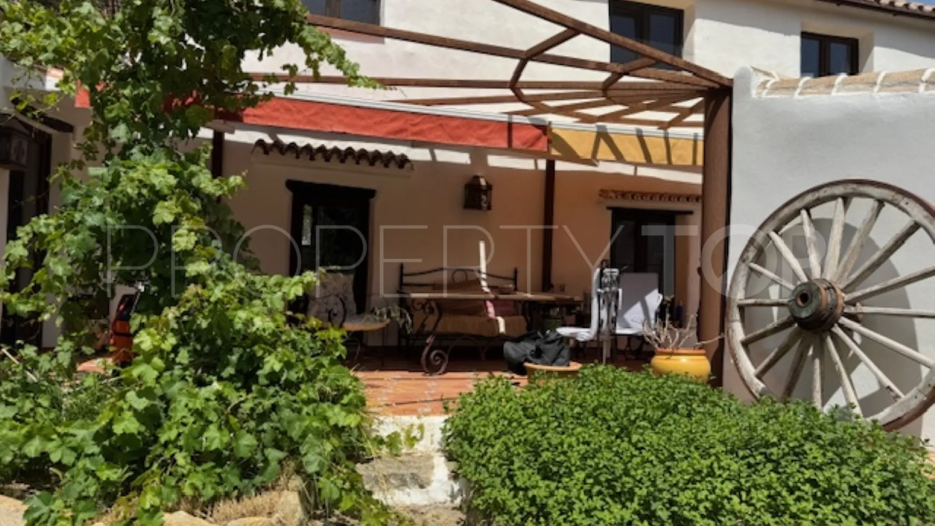 Casares, casa de campo en venta