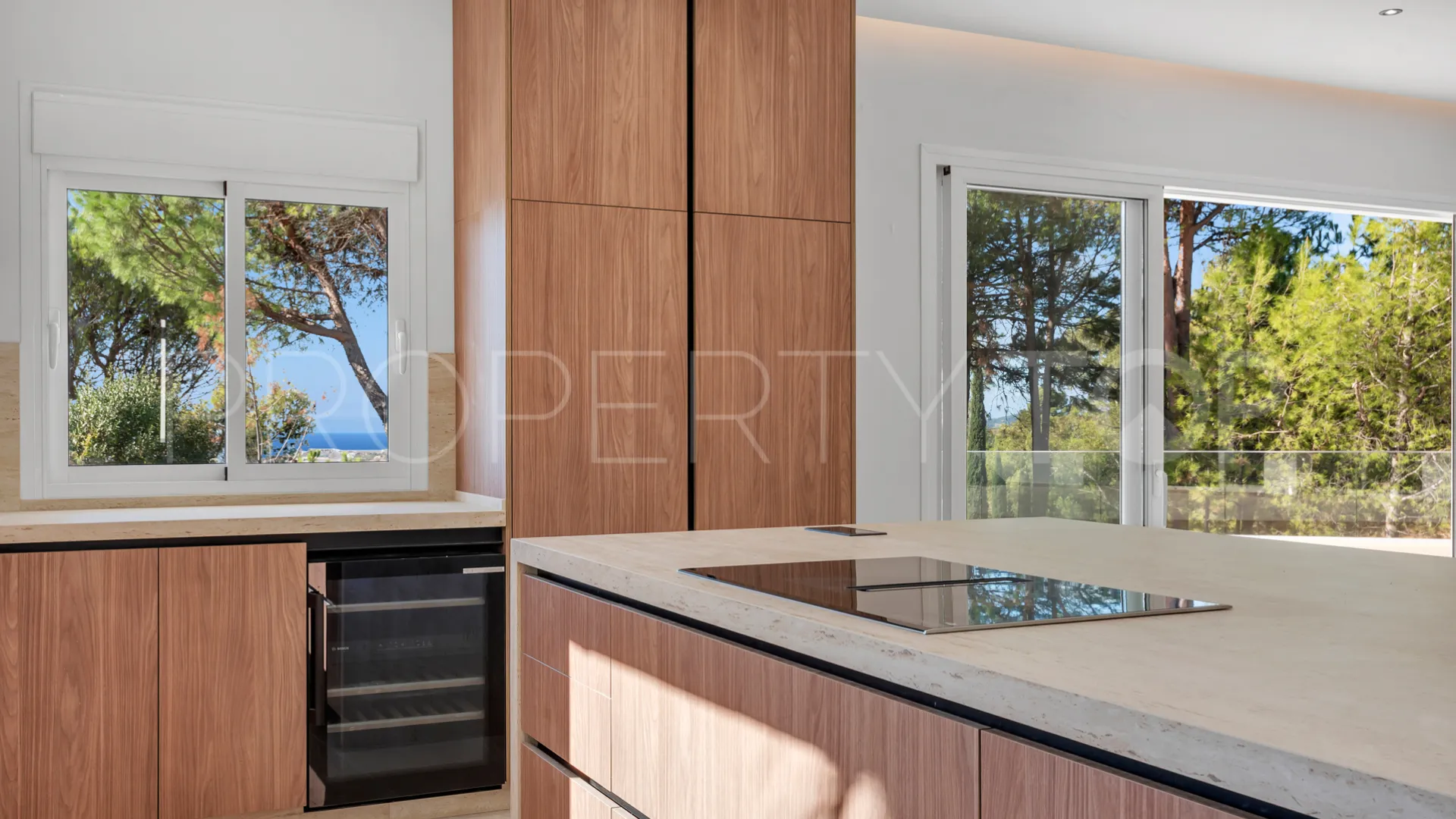 Villa for sale in El Madroñal