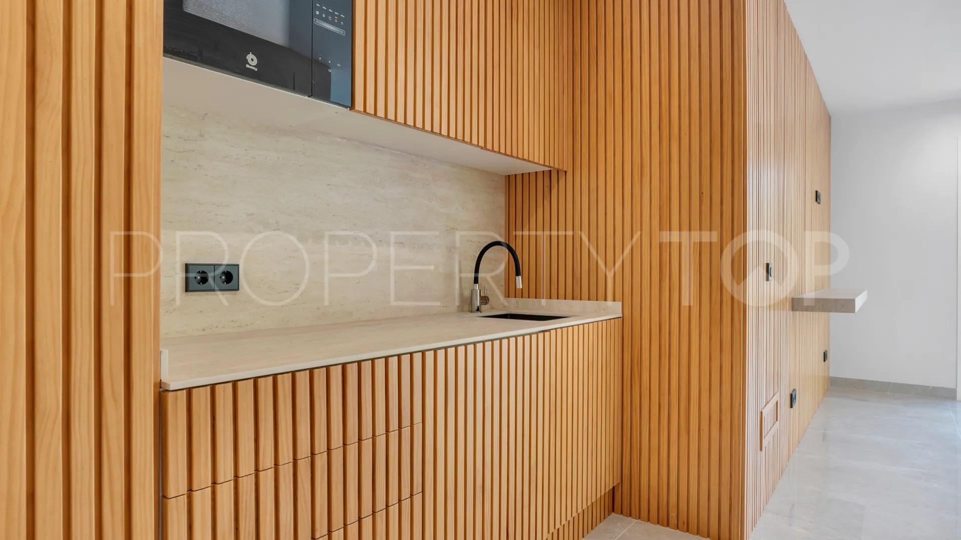 Villa for sale in El Madroñal
