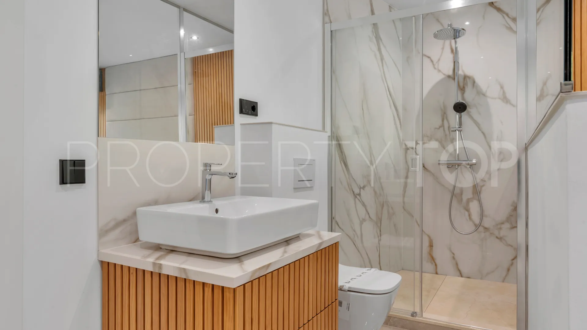 Villa for sale in El Madroñal