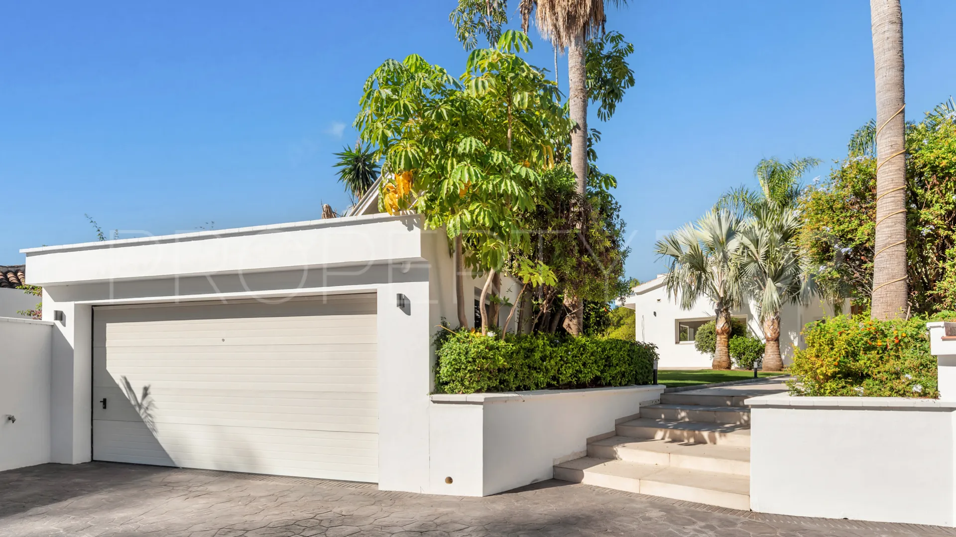 Villa for sale in El Madroñal