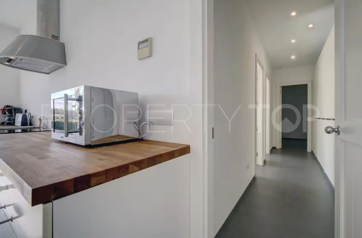 6 bedrooms villa in Manilva Beach for sale