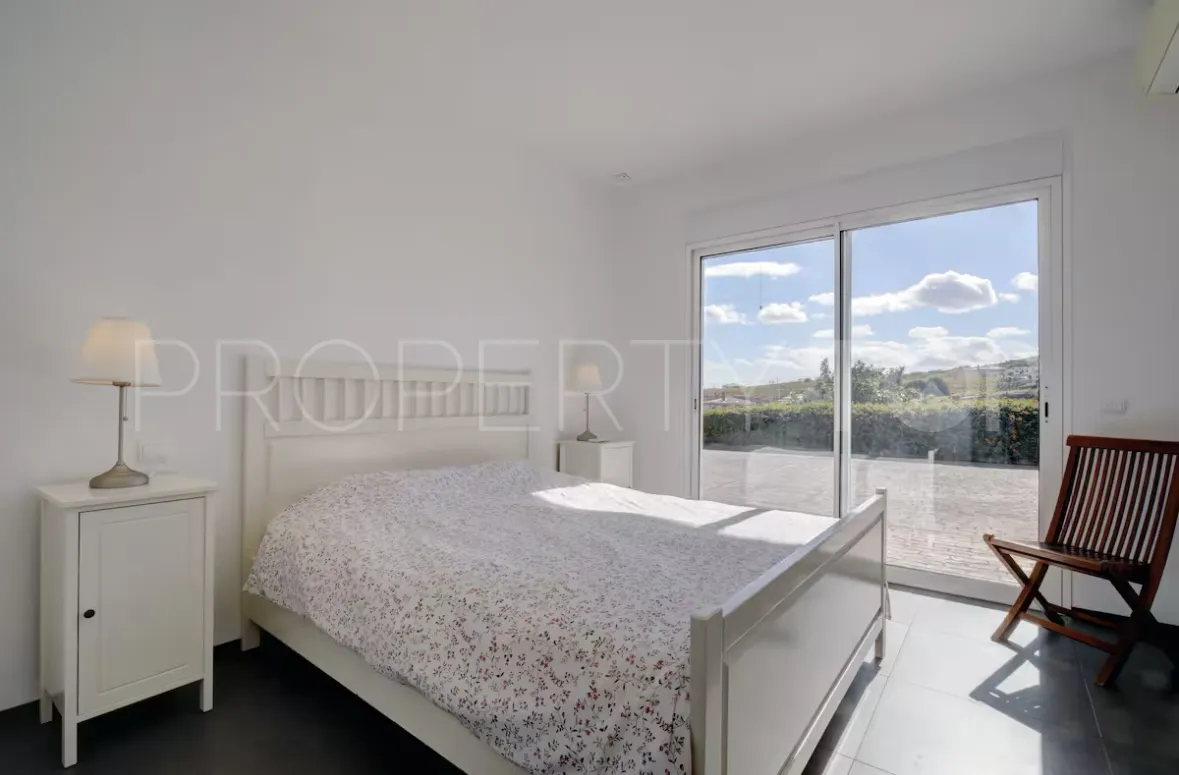 6 bedrooms villa in Manilva Beach for sale