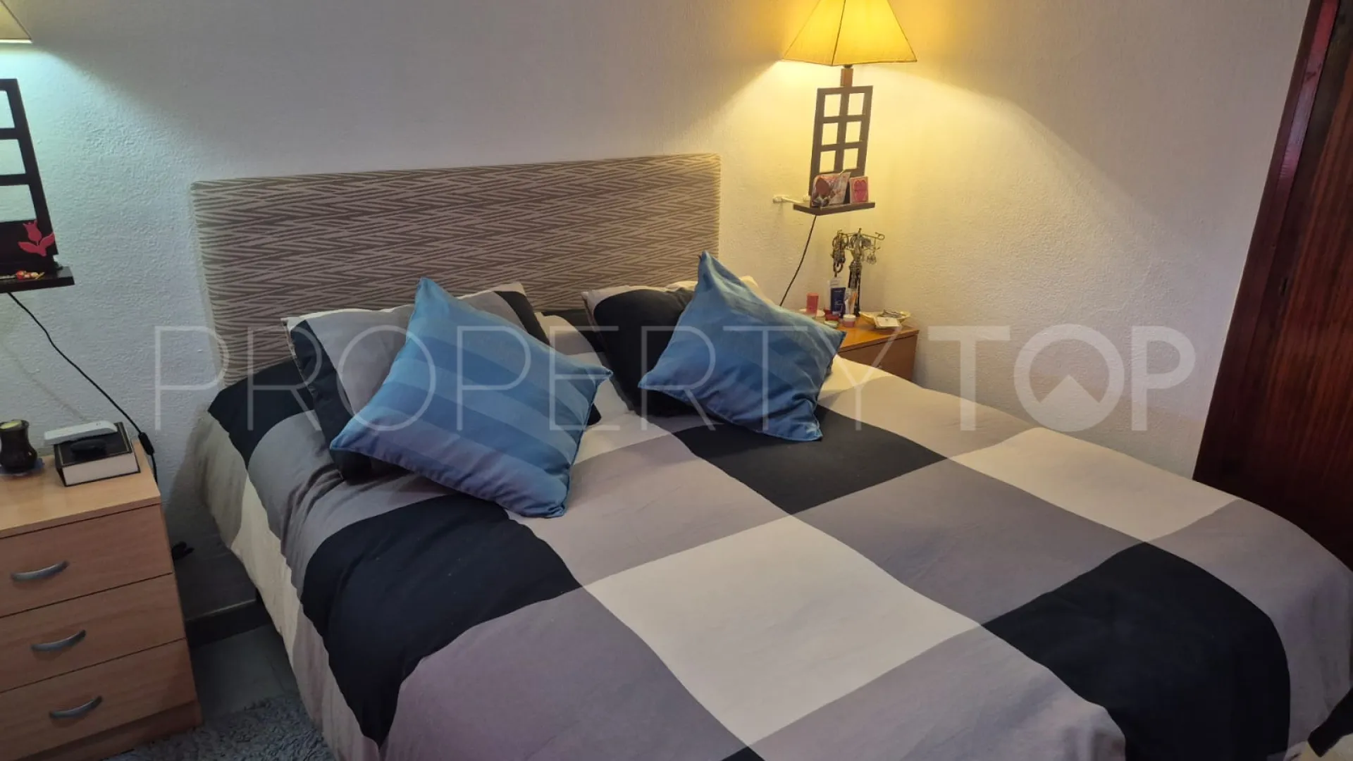 Apartamento a la venta en El Mirador con 2 dormitorios
