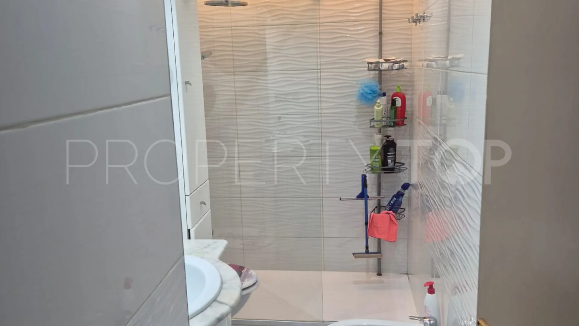Apartamento a la venta en El Mirador con 2 dormitorios