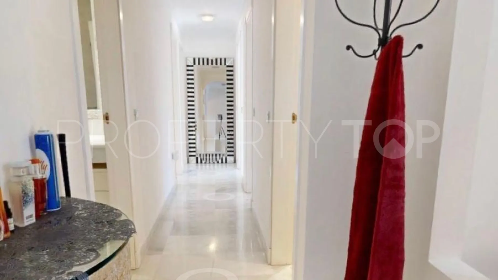 For sale apartment in Hacienda del Sol