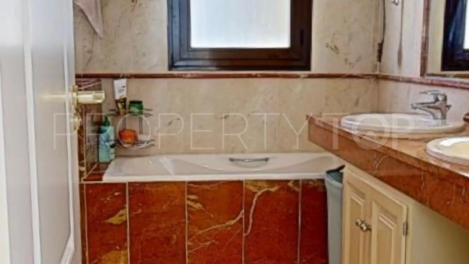 For sale apartment in Hacienda del Sol