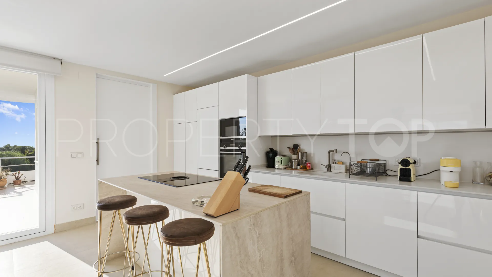 Apartamento a la venta en Guadalmina Alta de 3 dormitorios