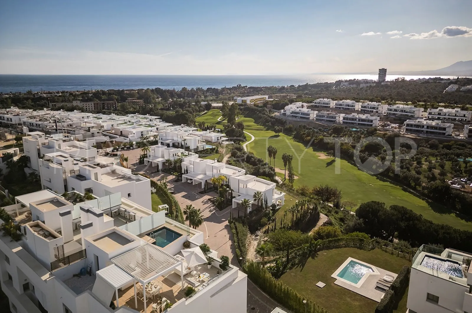 For sale apartment in Marbella East
