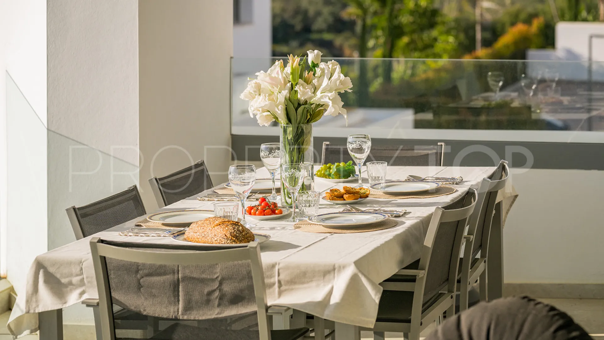 For sale apartment in Marbella East