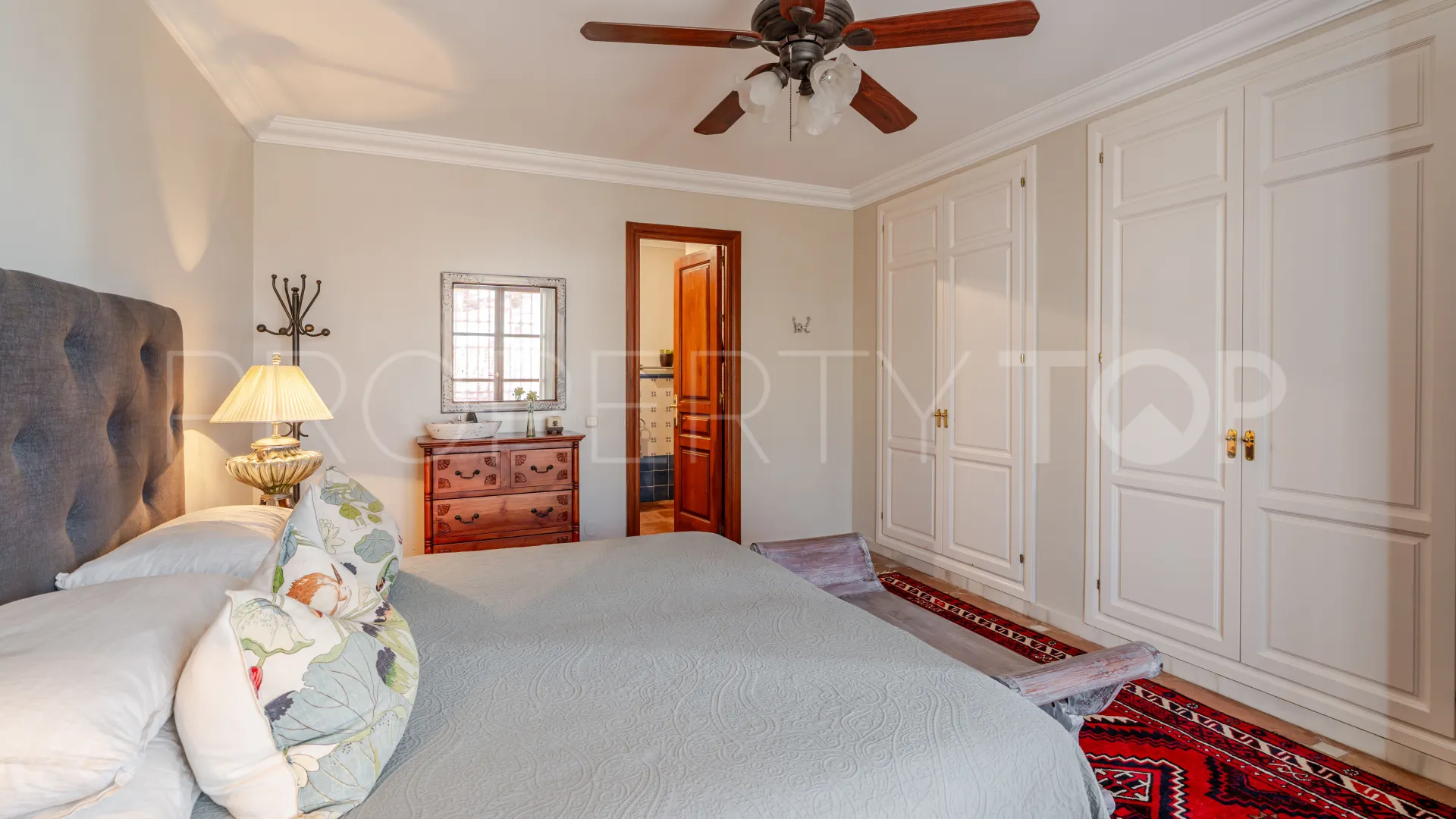 Town house for sale in La Heredia