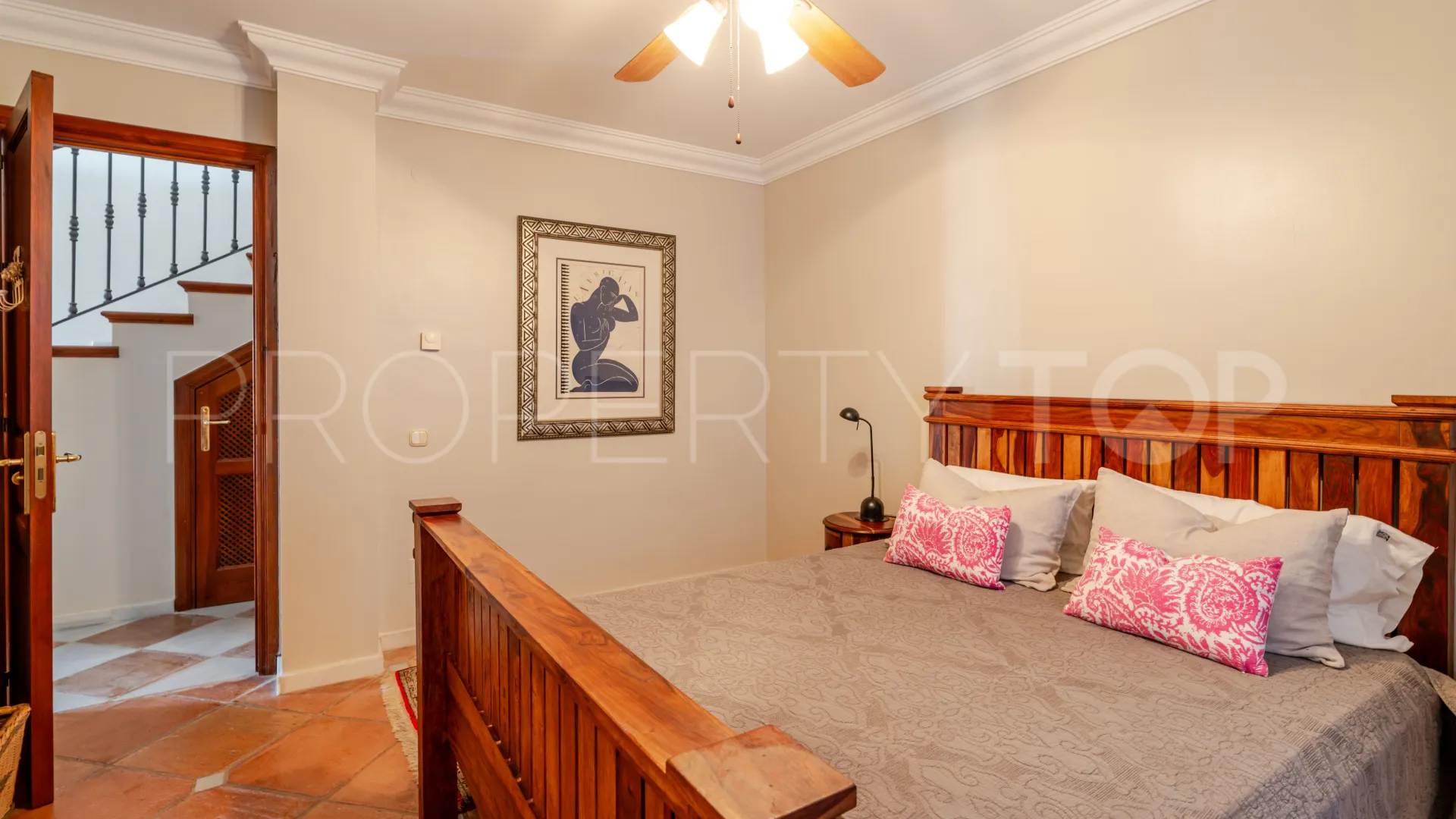 Town house for sale in La Heredia