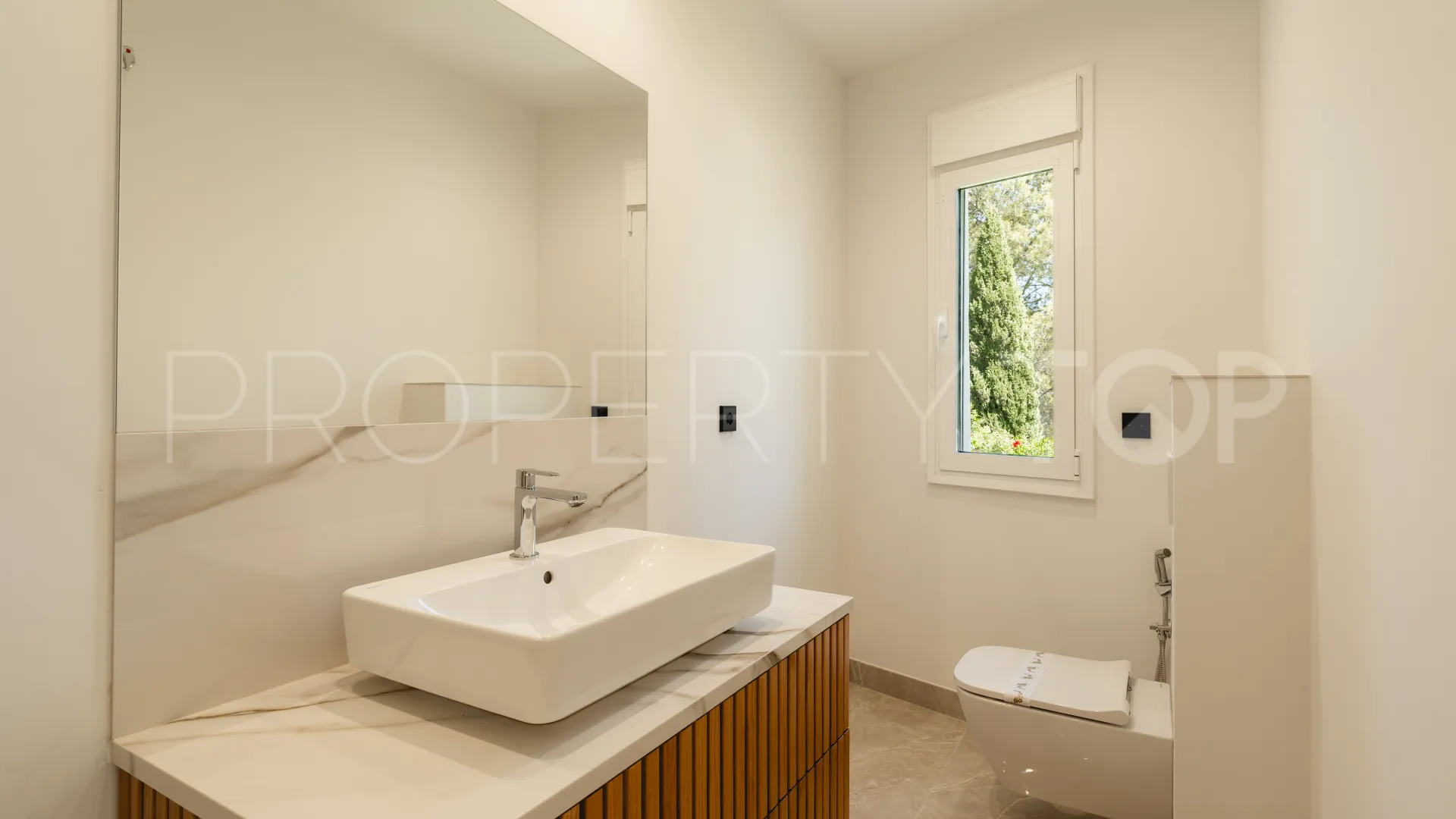 El Madroñal, villa en venta de 5 dormitorios