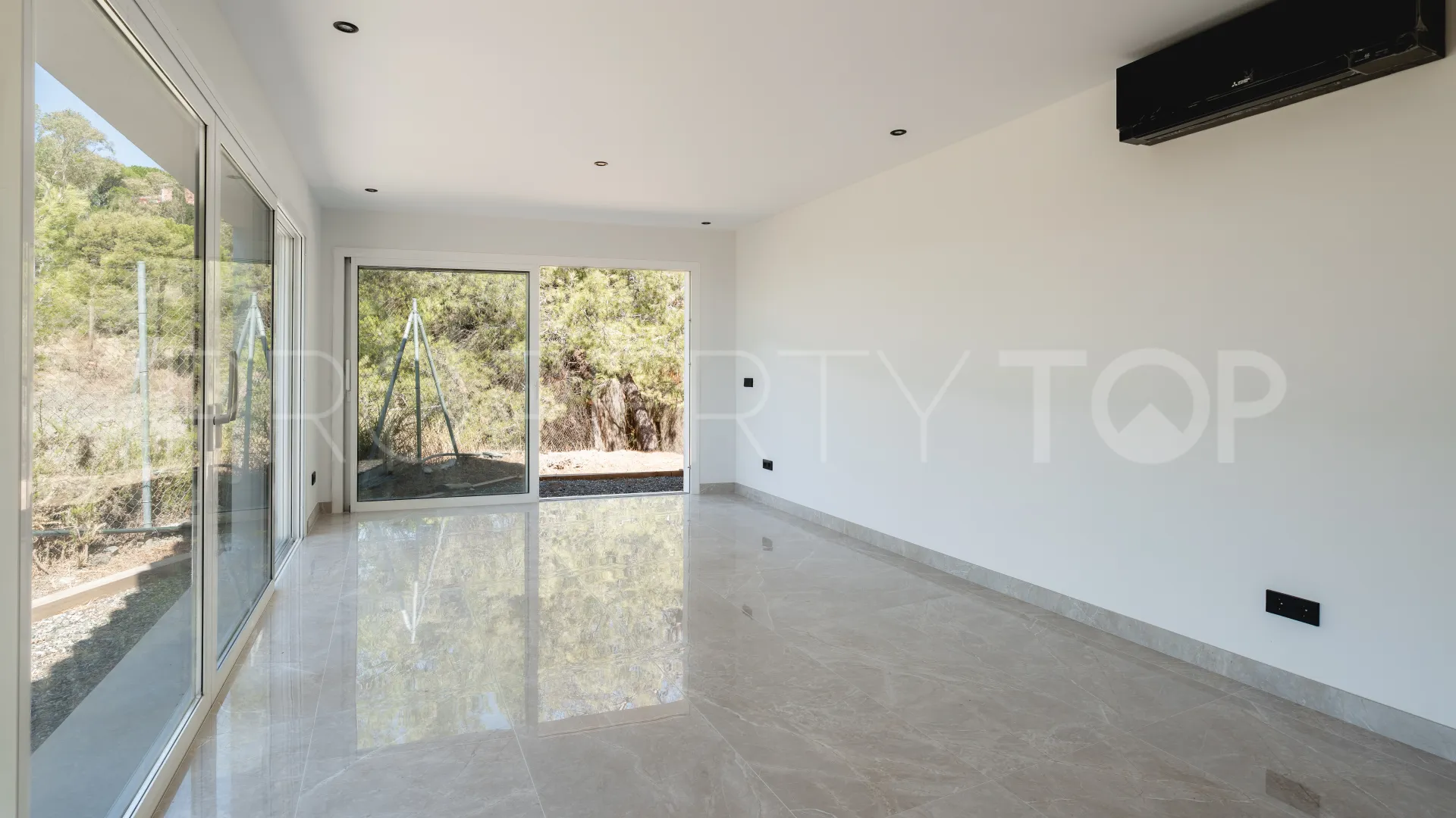 El Madroñal, villa en venta de 5 dormitorios