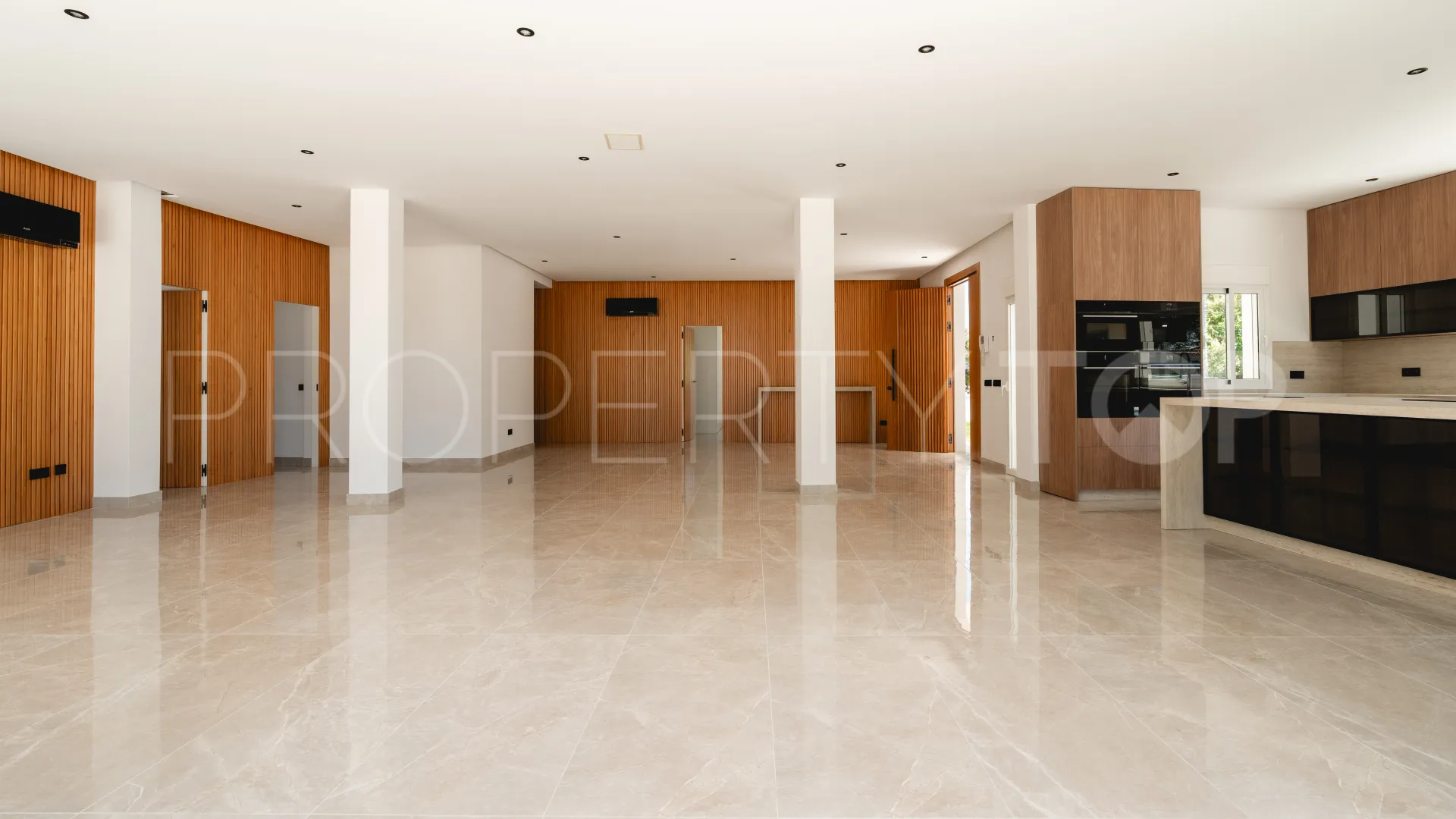 El Madroñal, villa en venta de 5 dormitorios