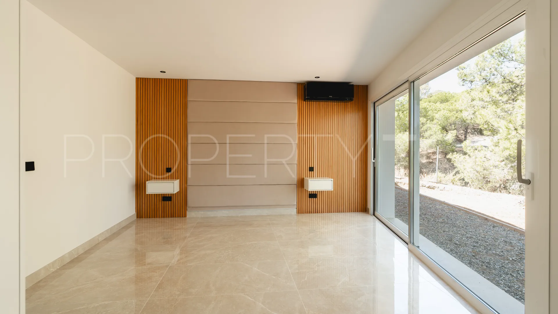 El Madroñal, villa en venta de 5 dormitorios
