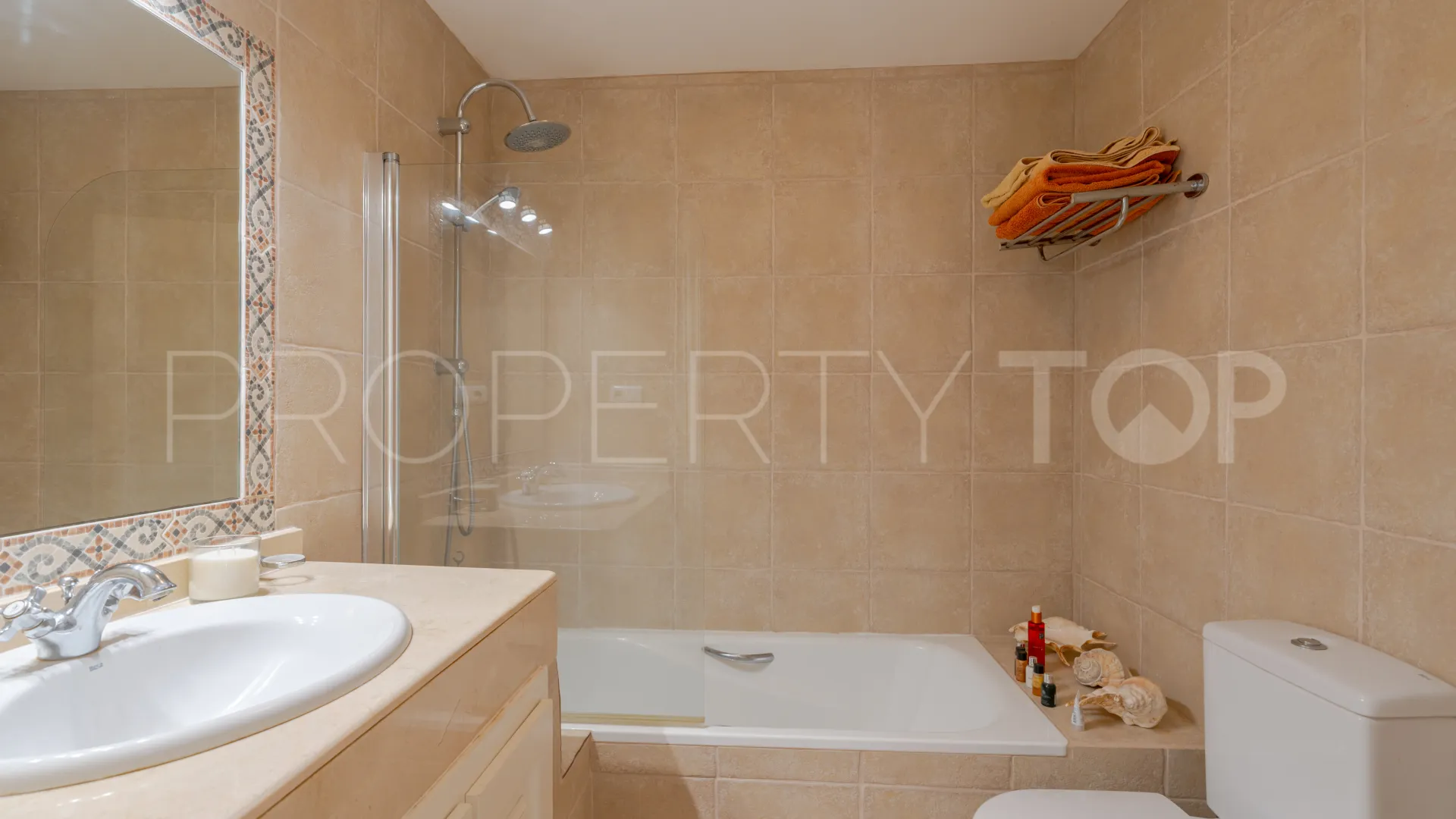 For sale La Heredia 3 bedrooms town house