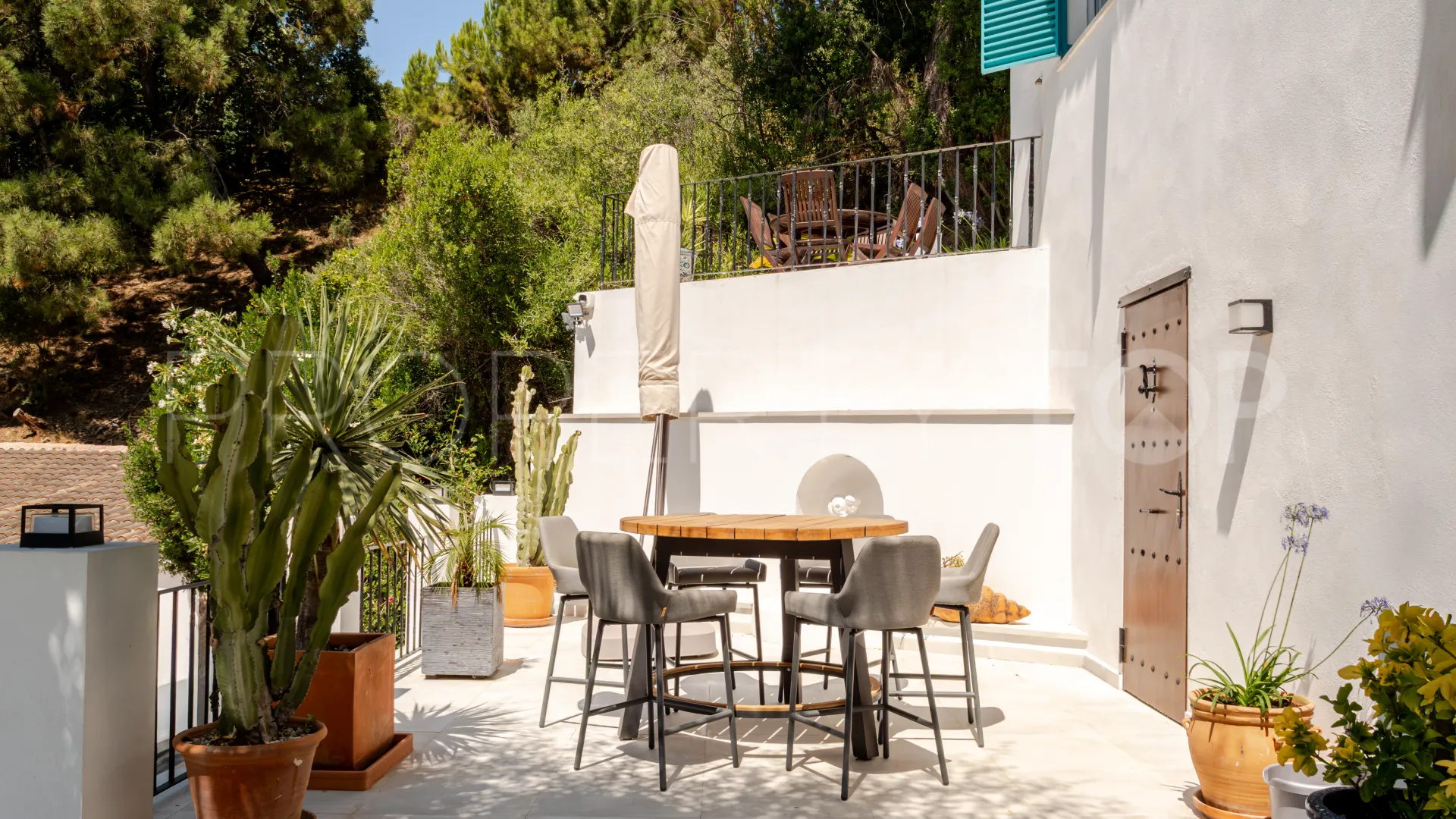 For sale El Madroñal house