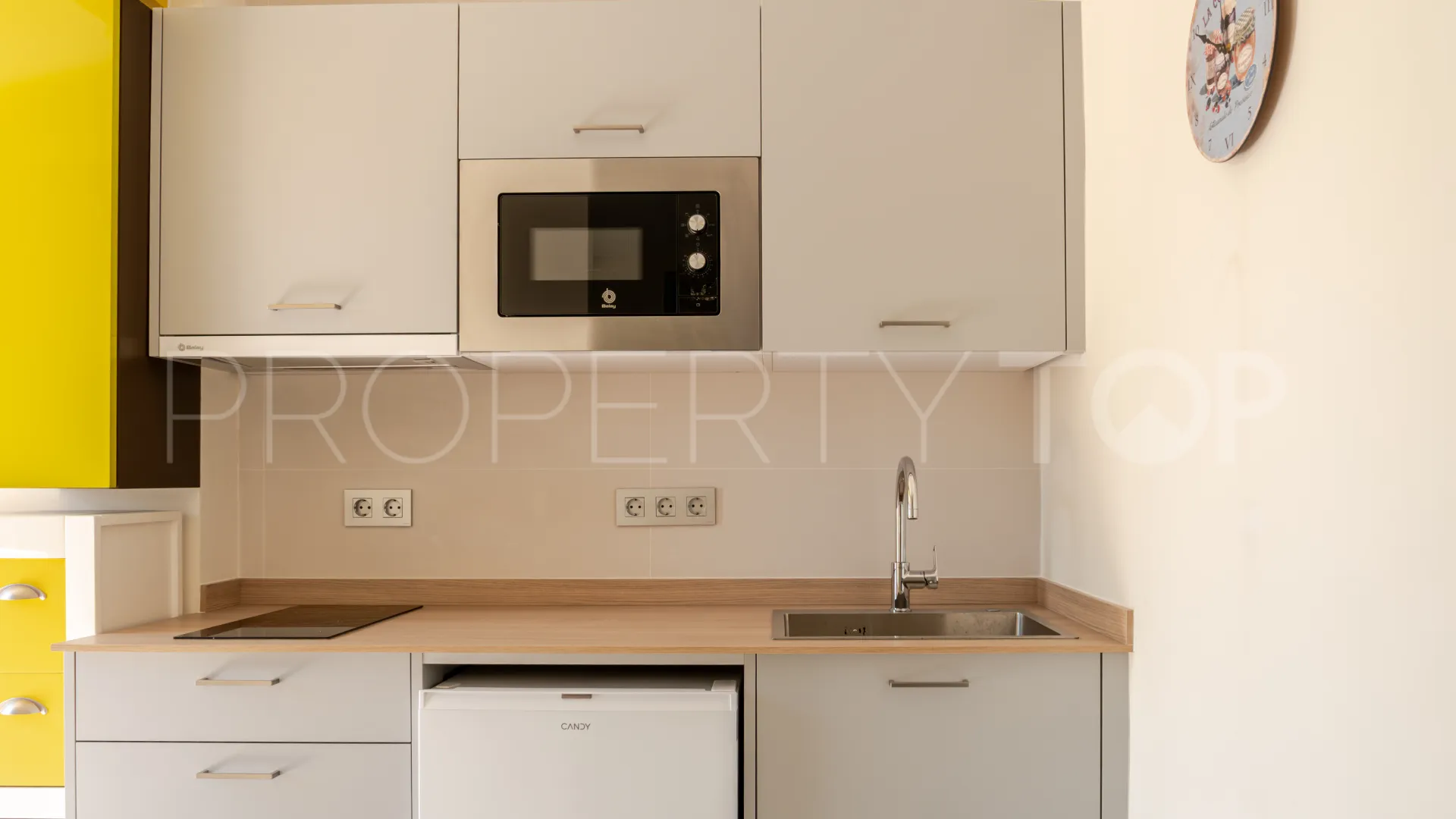 For sale El Madroñal house