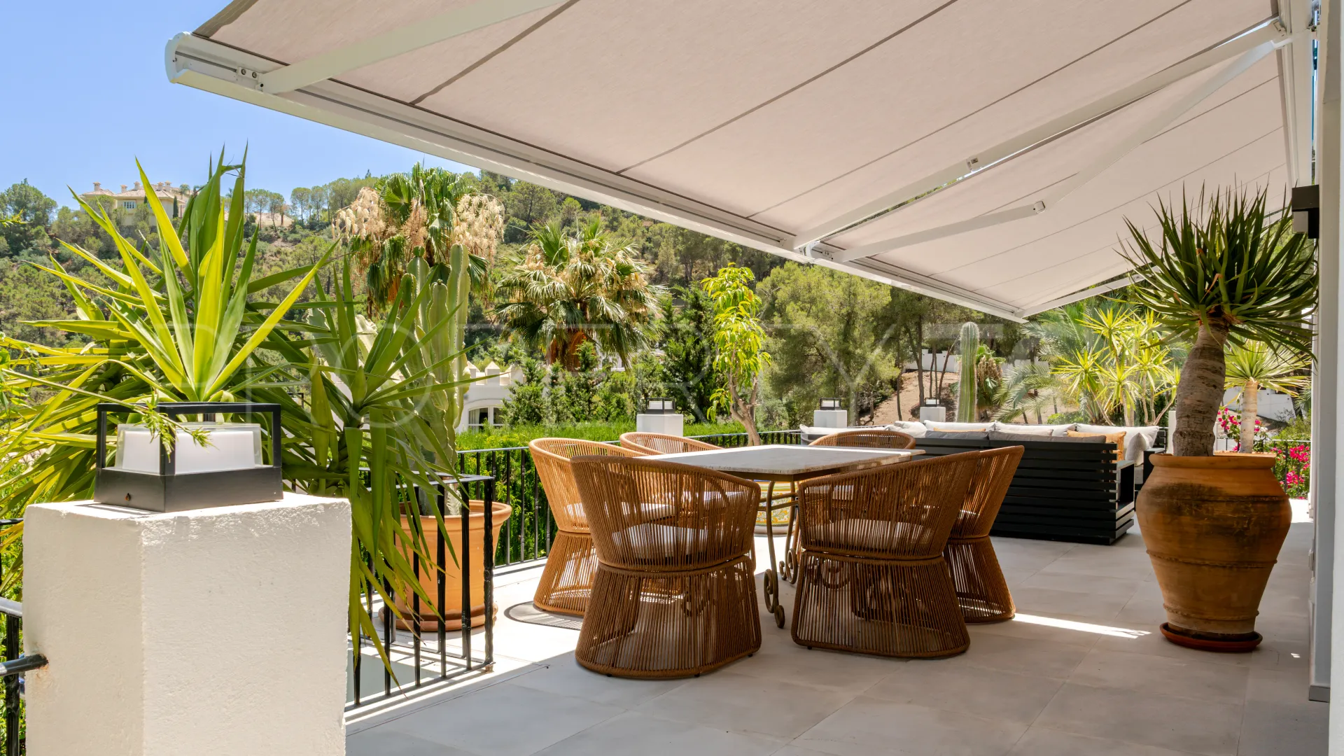 For sale El Madroñal house