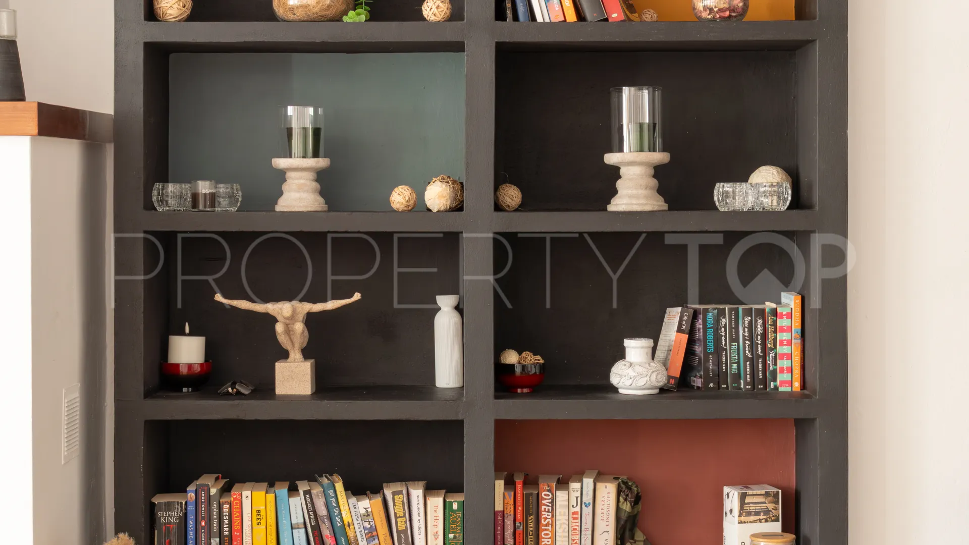 For sale La Heredia town house with 4 bedrooms