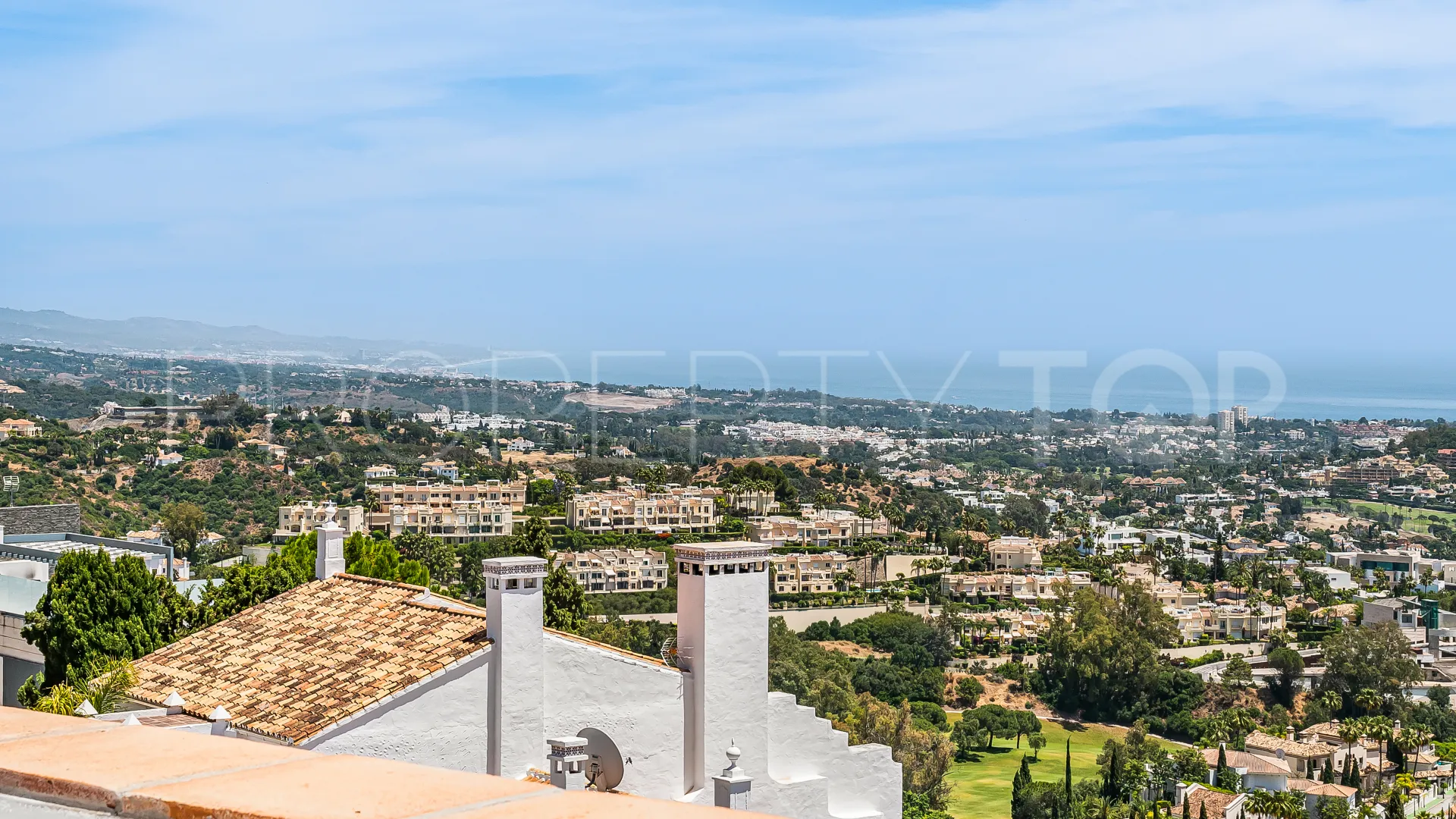 Buy town house with 3 bedrooms in La Heredia