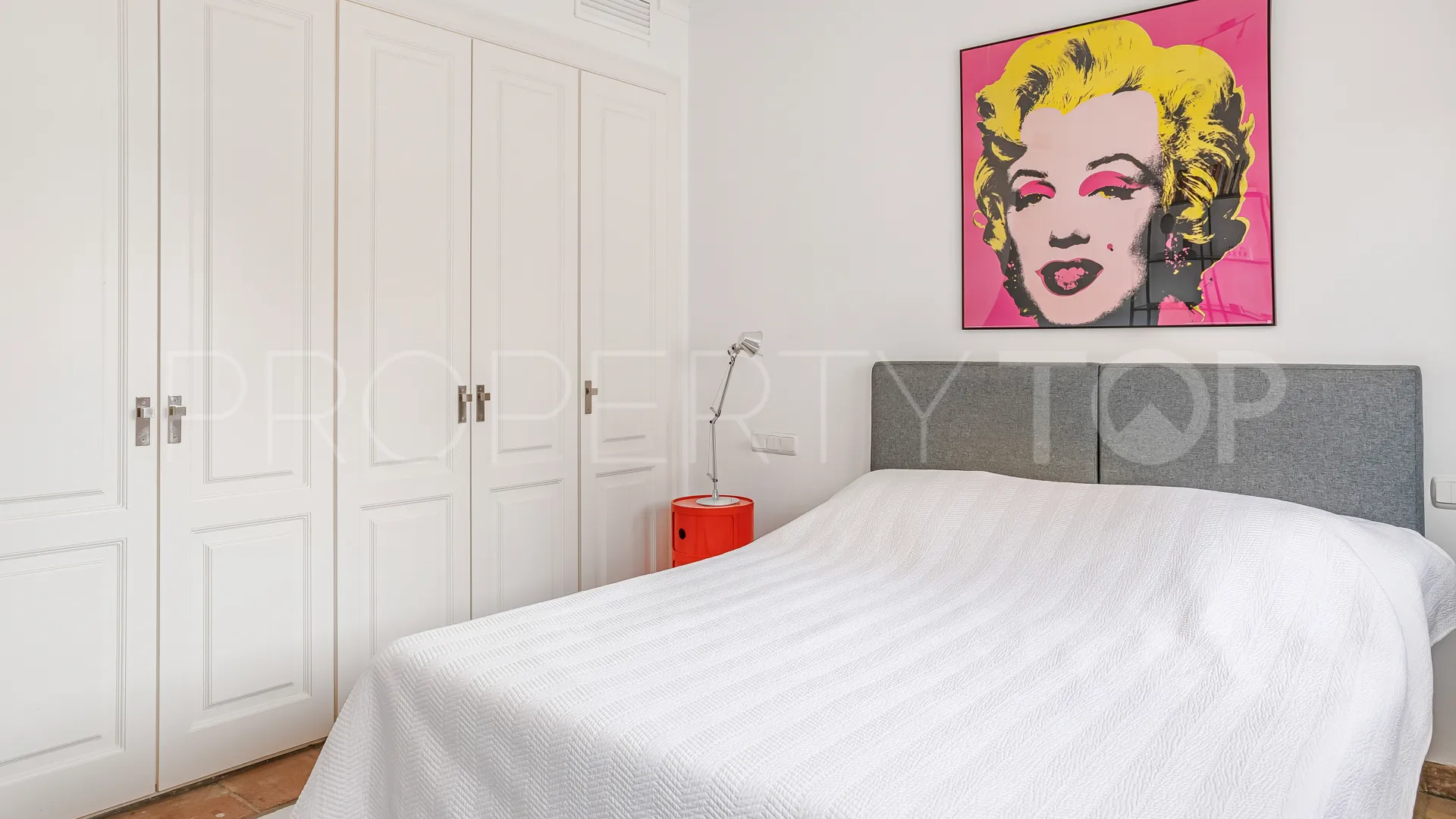Buy town house with 3 bedrooms in La Heredia