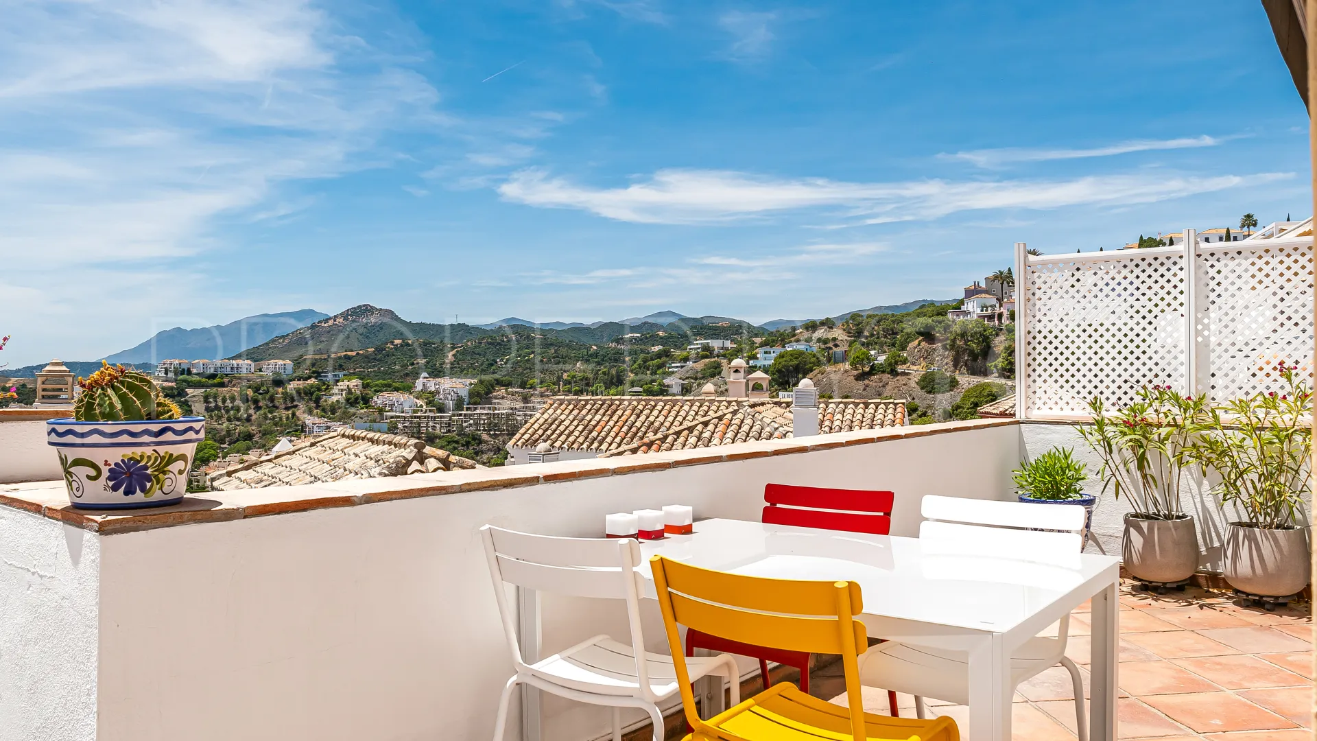 Buy town house with 3 bedrooms in La Heredia