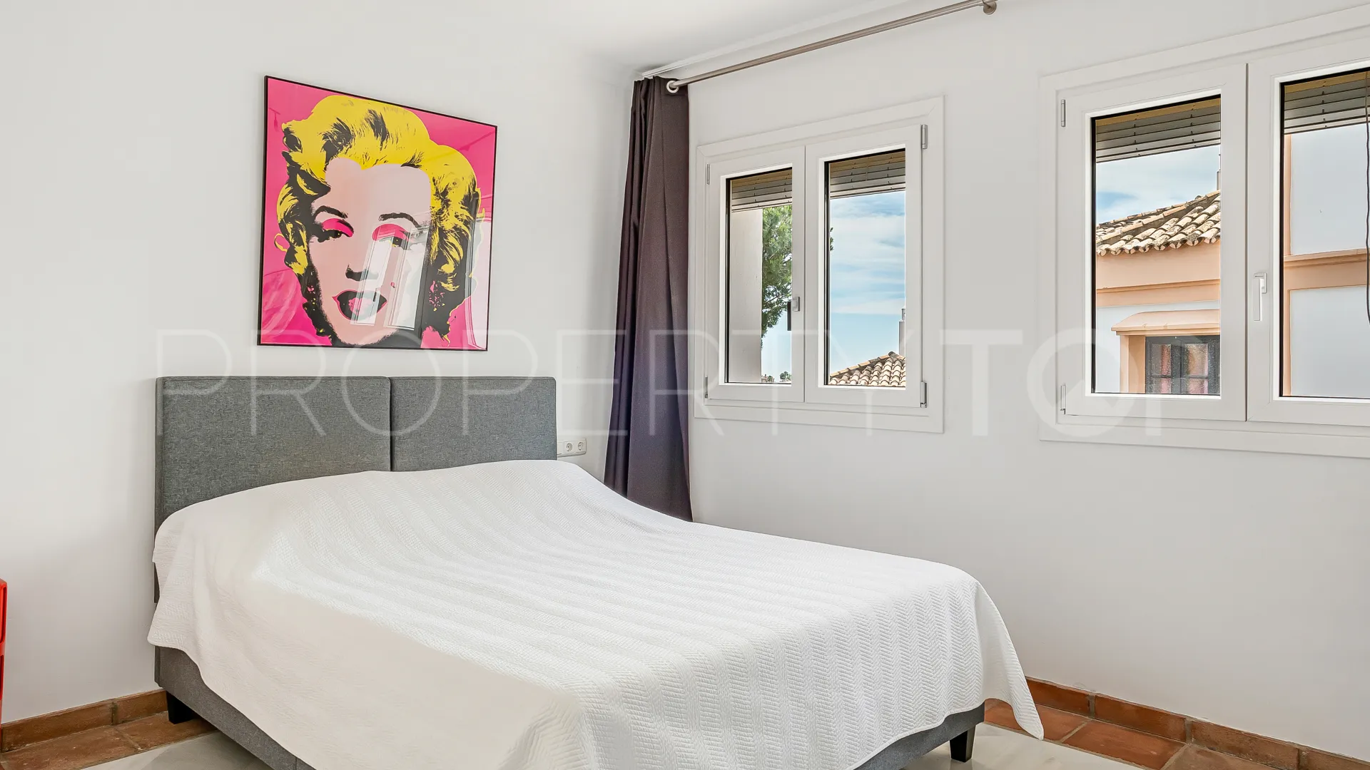 Buy town house with 3 bedrooms in La Heredia