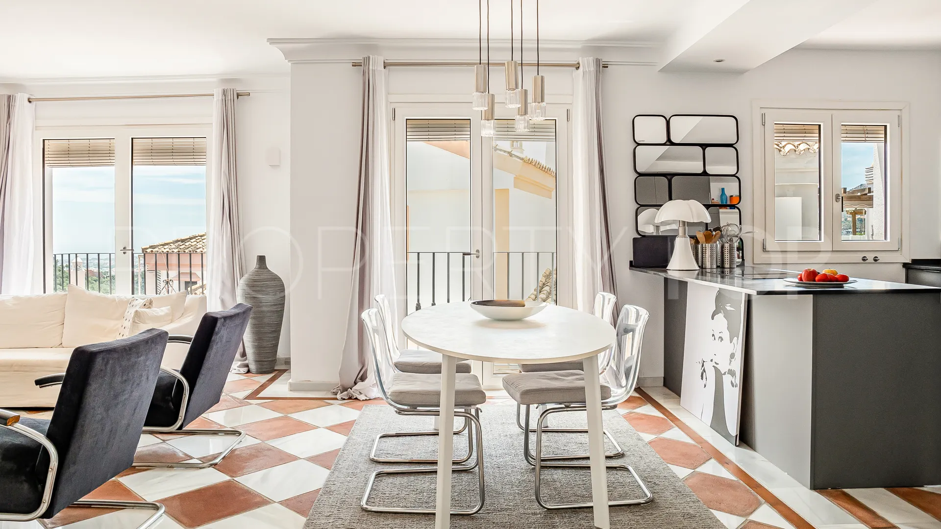 Buy town house with 3 bedrooms in La Heredia