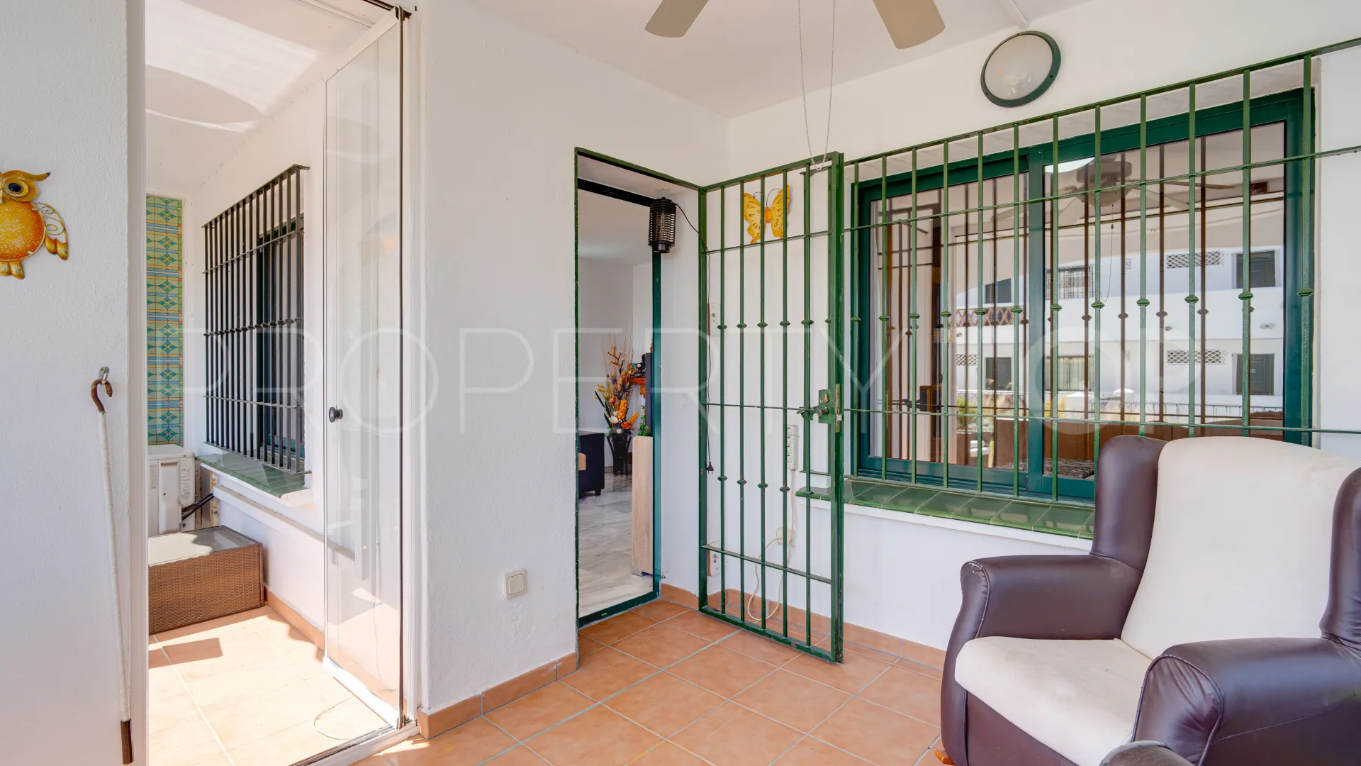 For sale ground floor apartment in Benalmadena Costa