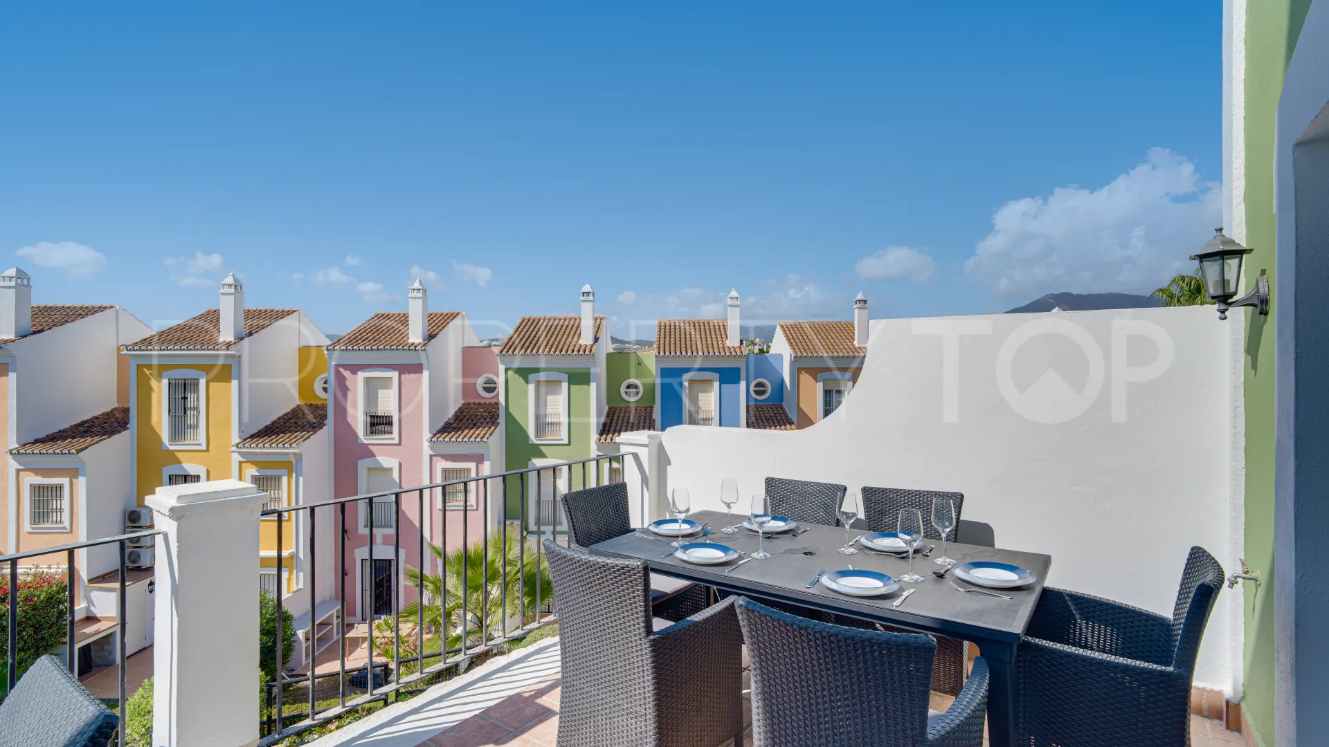 Comprar adosado en Bahia de Casares de 3 dormitorios
