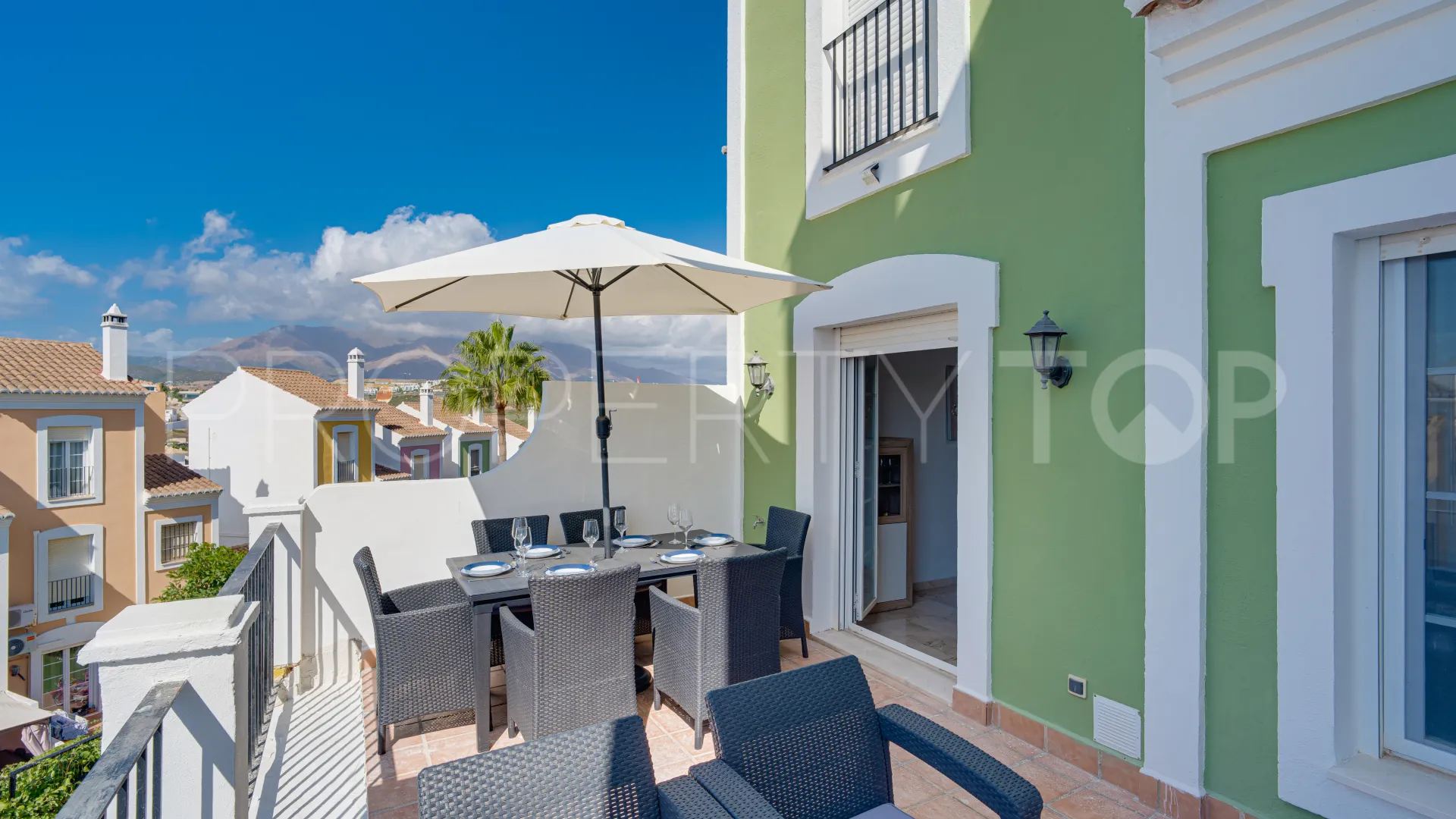 Comprar adosado en Bahia de Casares de 3 dormitorios