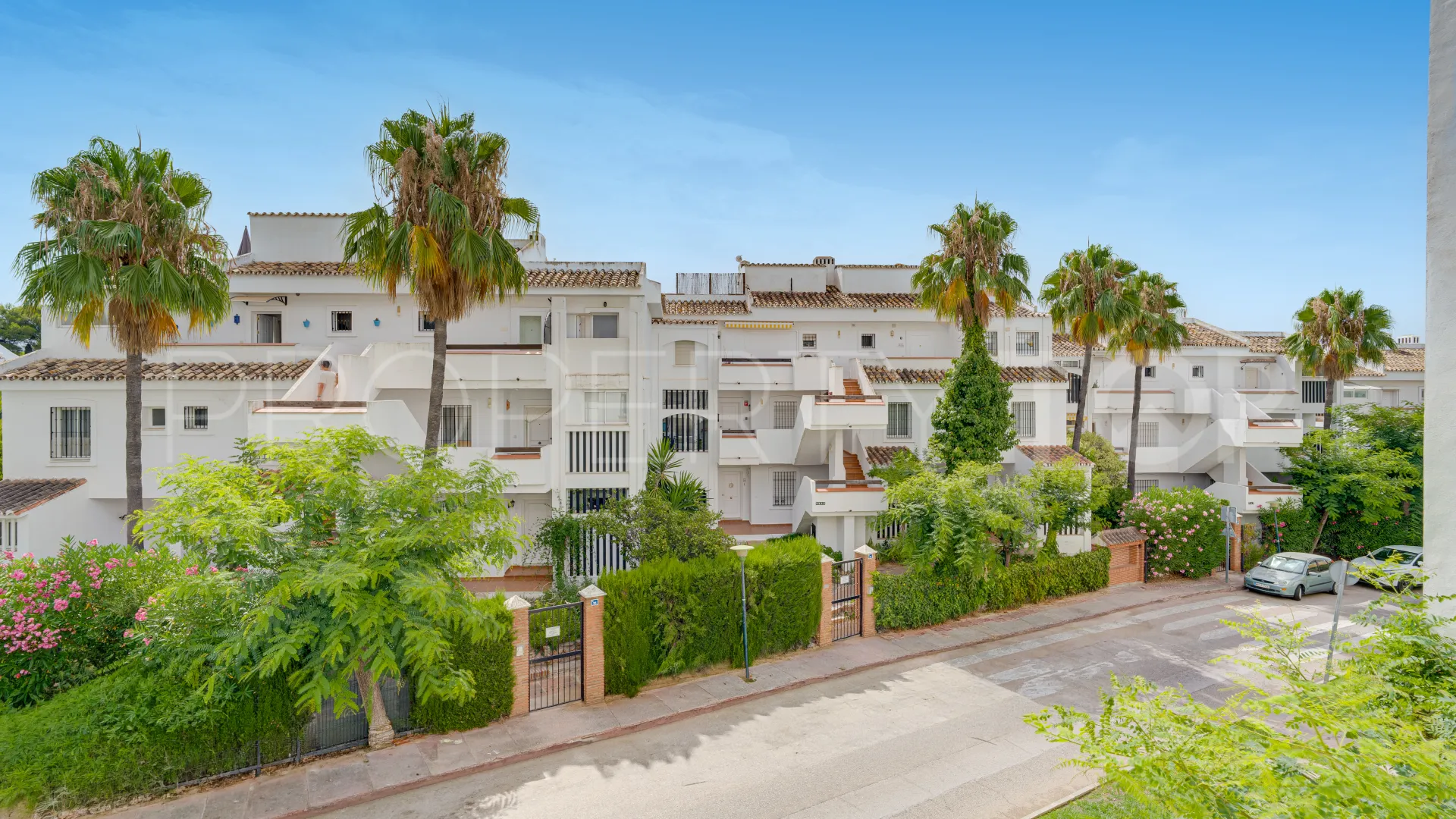 Se vende apartamento planta baja en Riviera del Sol