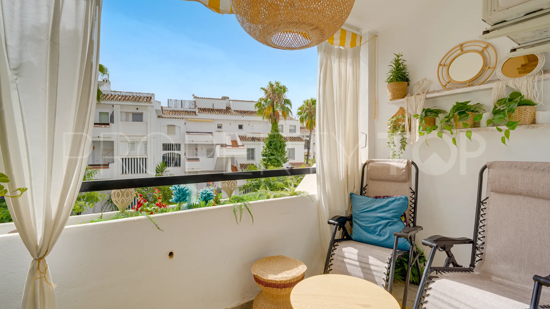 Se vende apartamento planta baja en Riviera del Sol