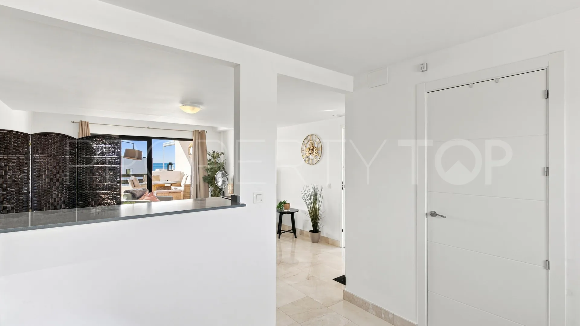 Se vende apartamento en Casares Playa
