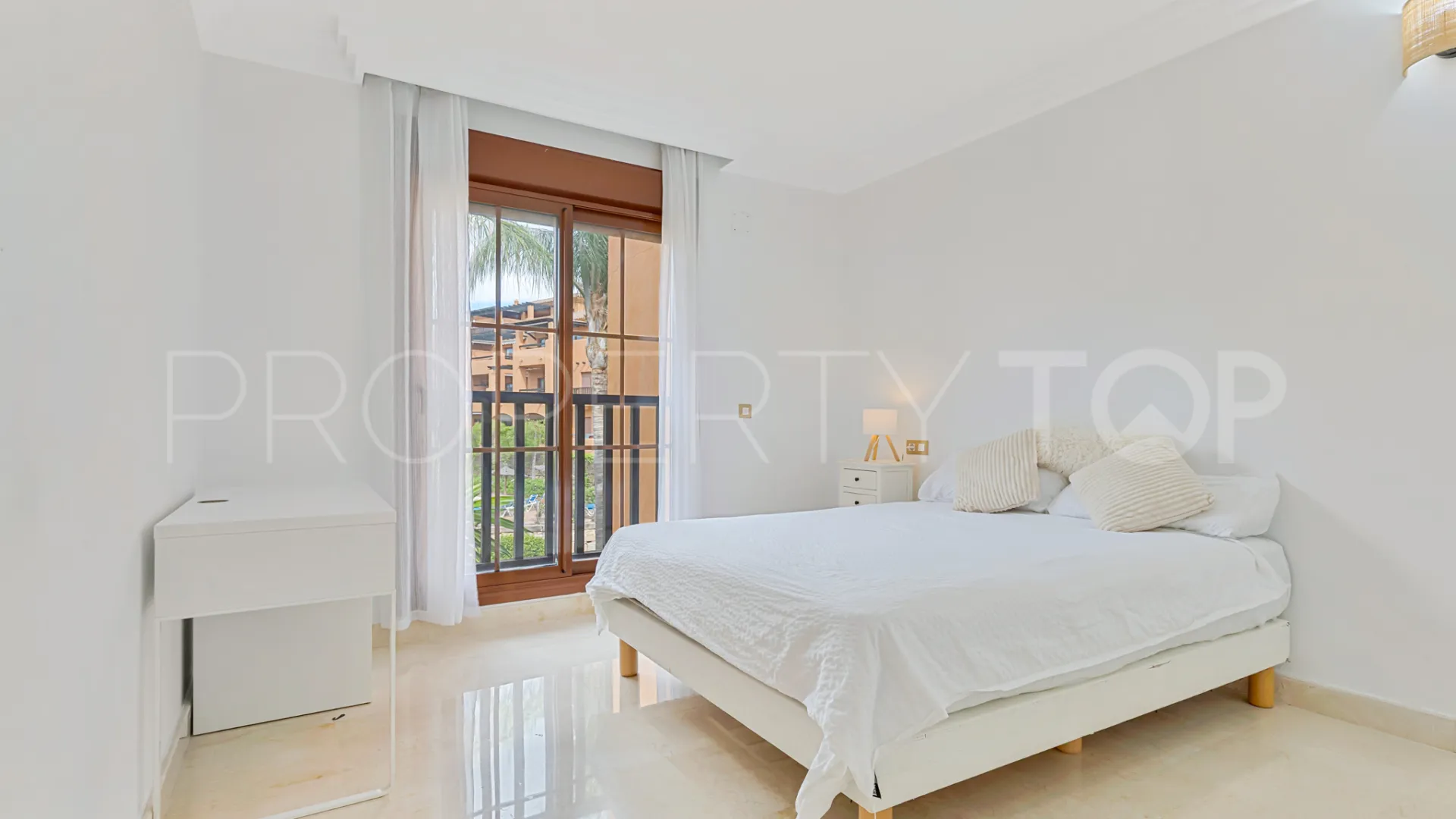 Apartamento en venta con 2 dormitorios en Gazules del Sol