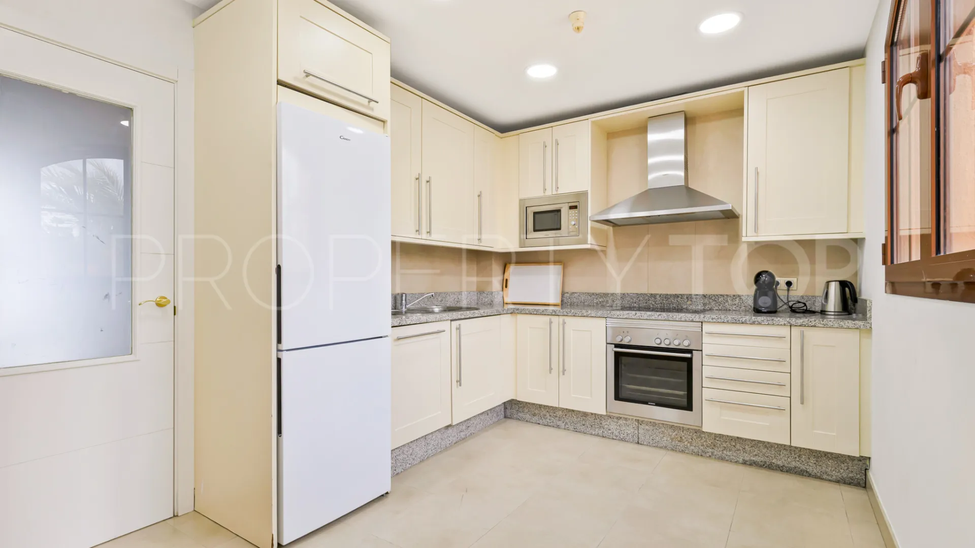 Apartamento en venta con 2 dormitorios en Gazules del Sol