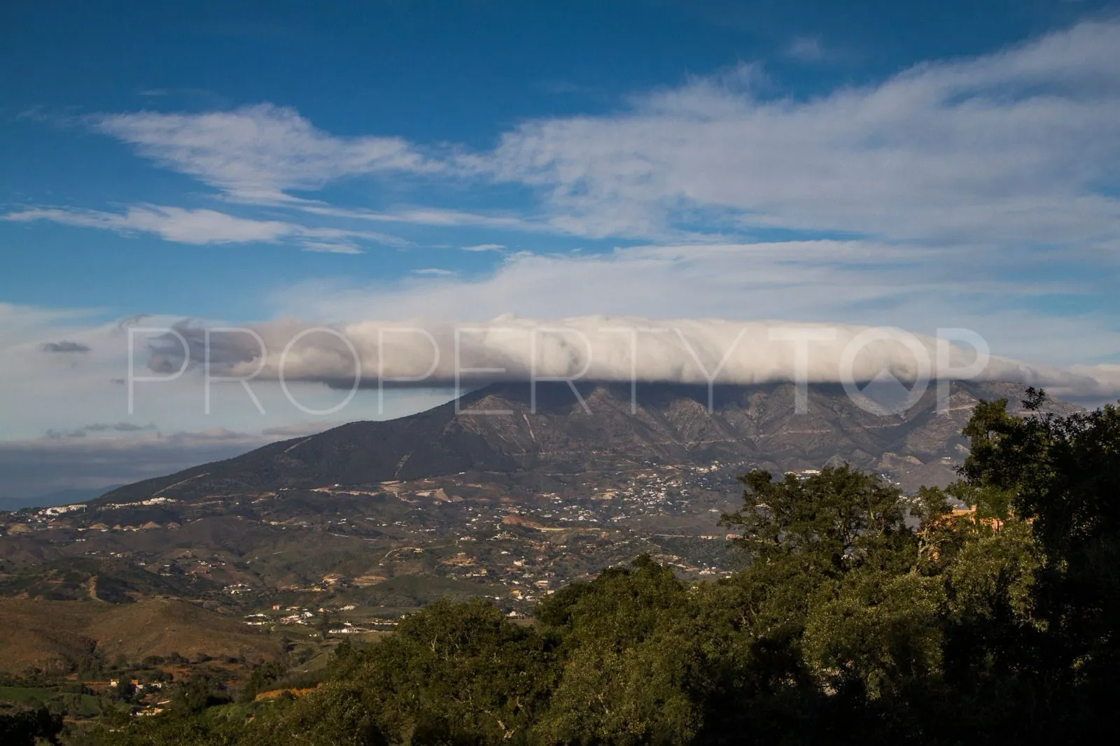 For sale La Mairena villa