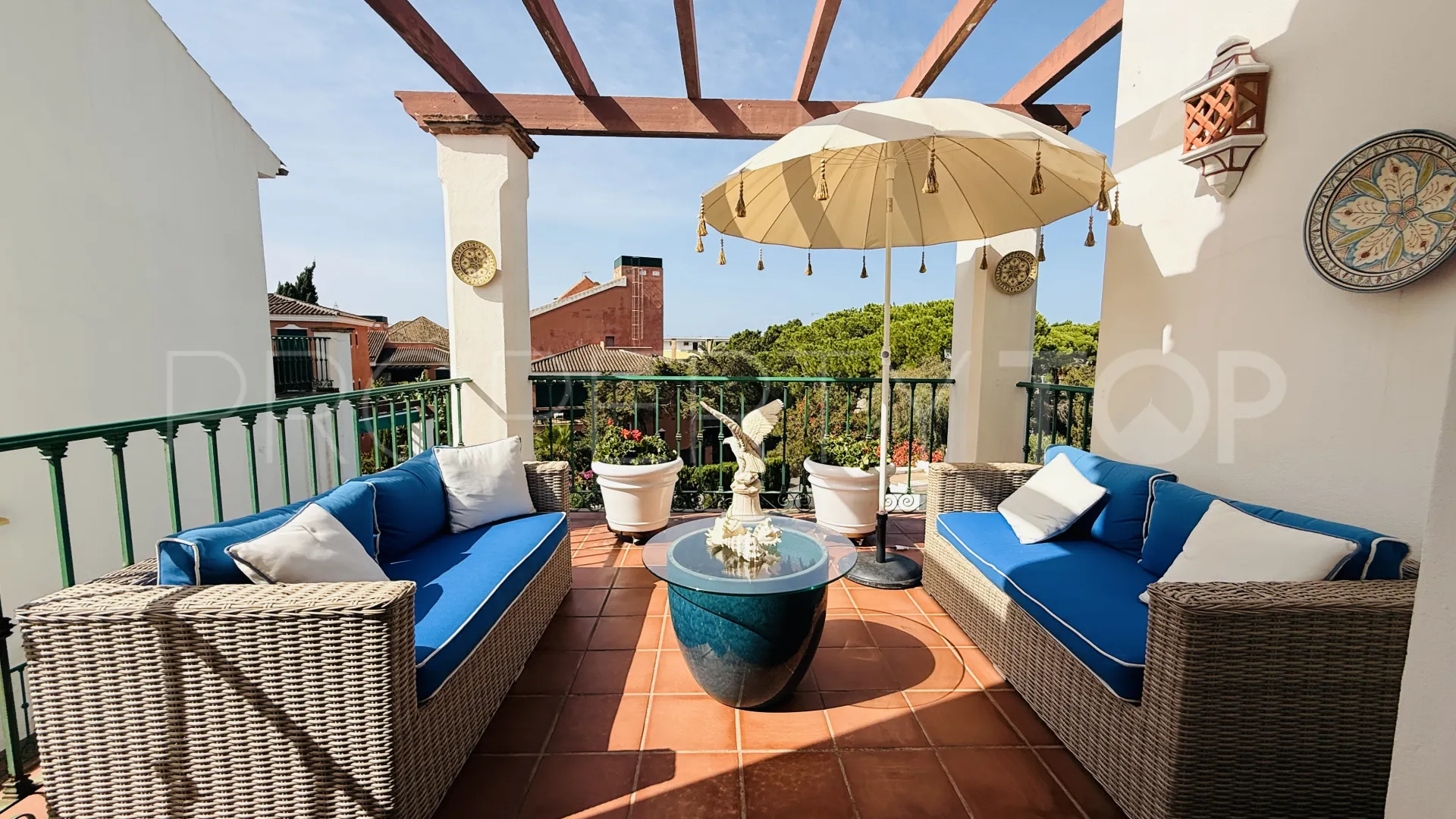Atico duplex a la venta en Marbesa