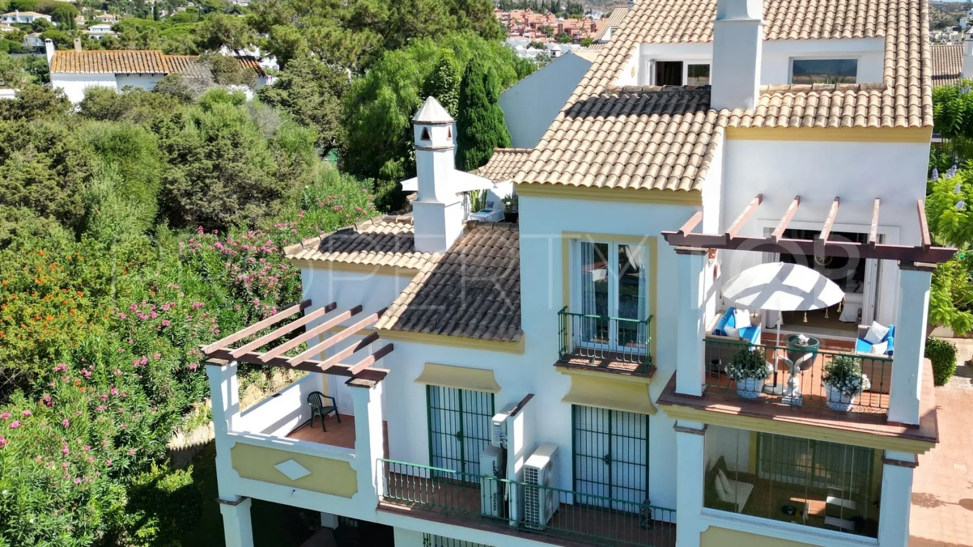 Atico duplex a la venta en Marbesa
