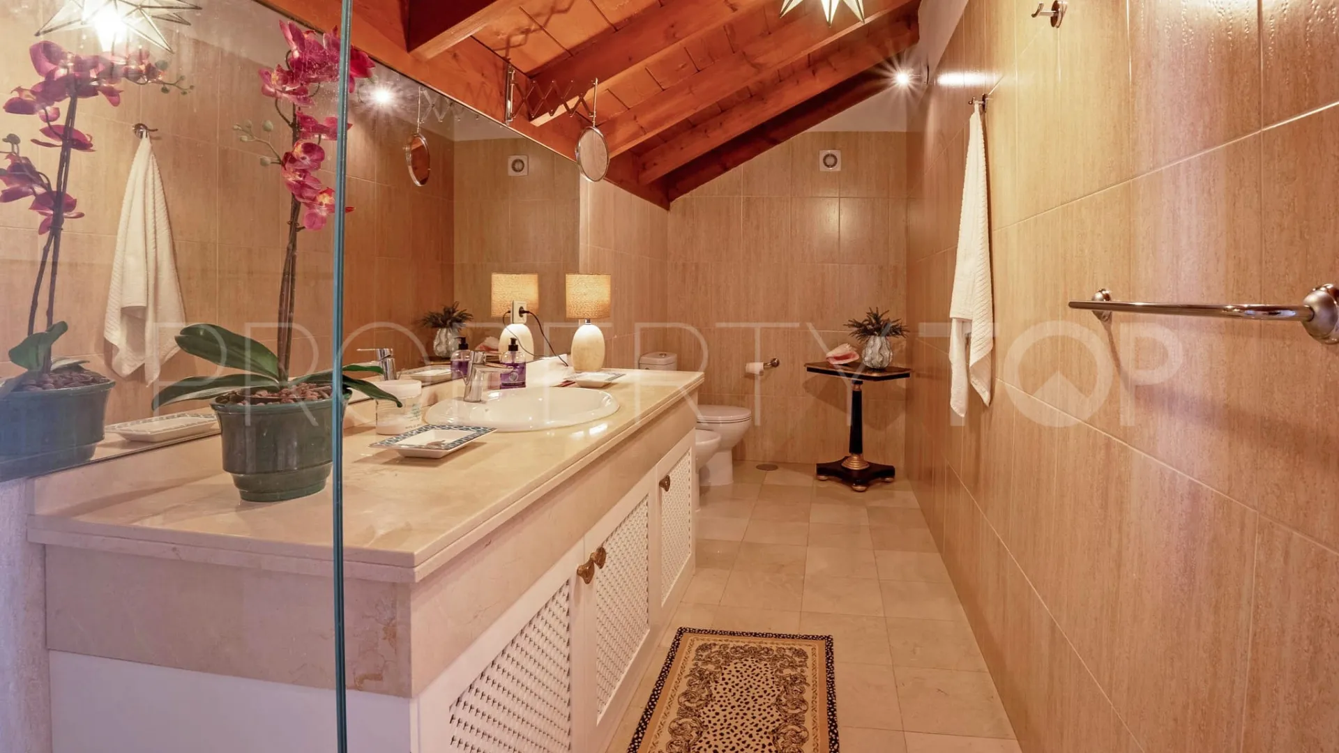 Atico duplex a la venta en Marbesa