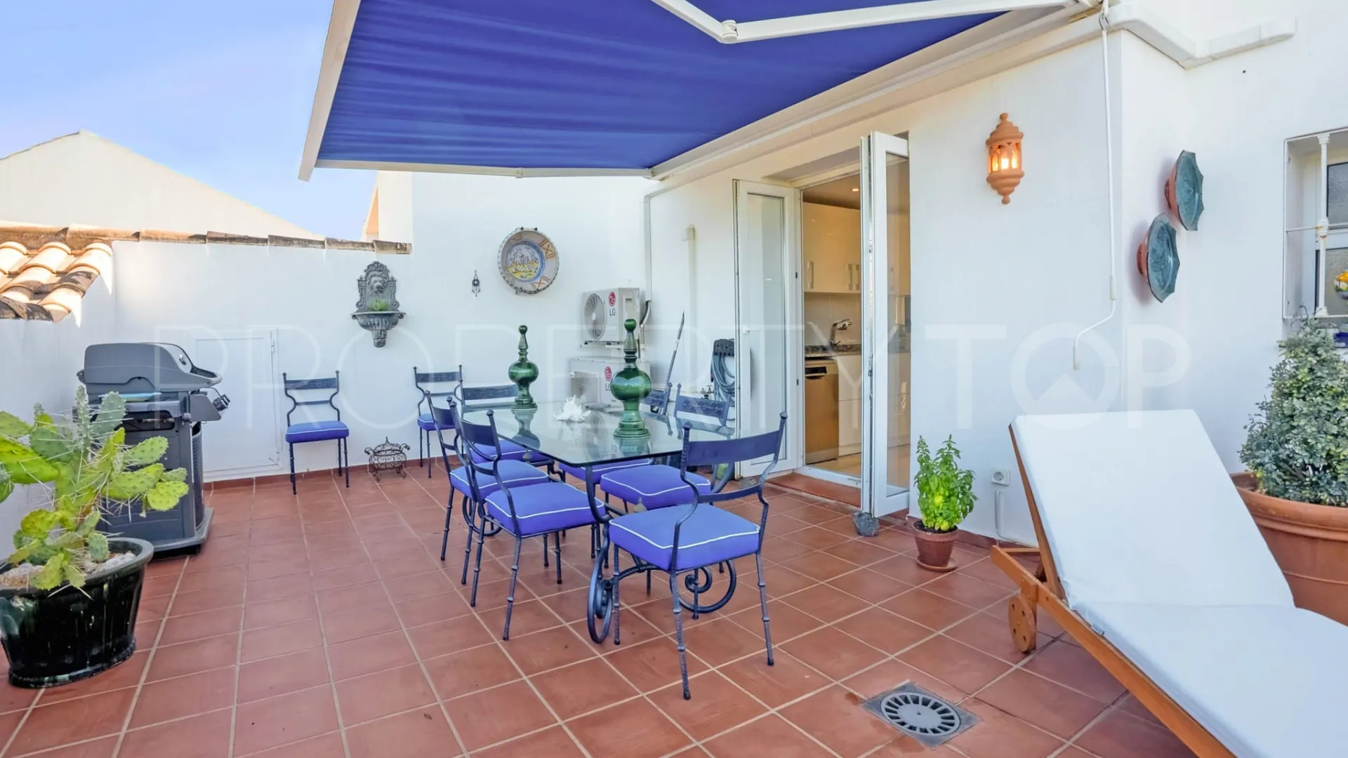 Atico duplex a la venta en Marbesa