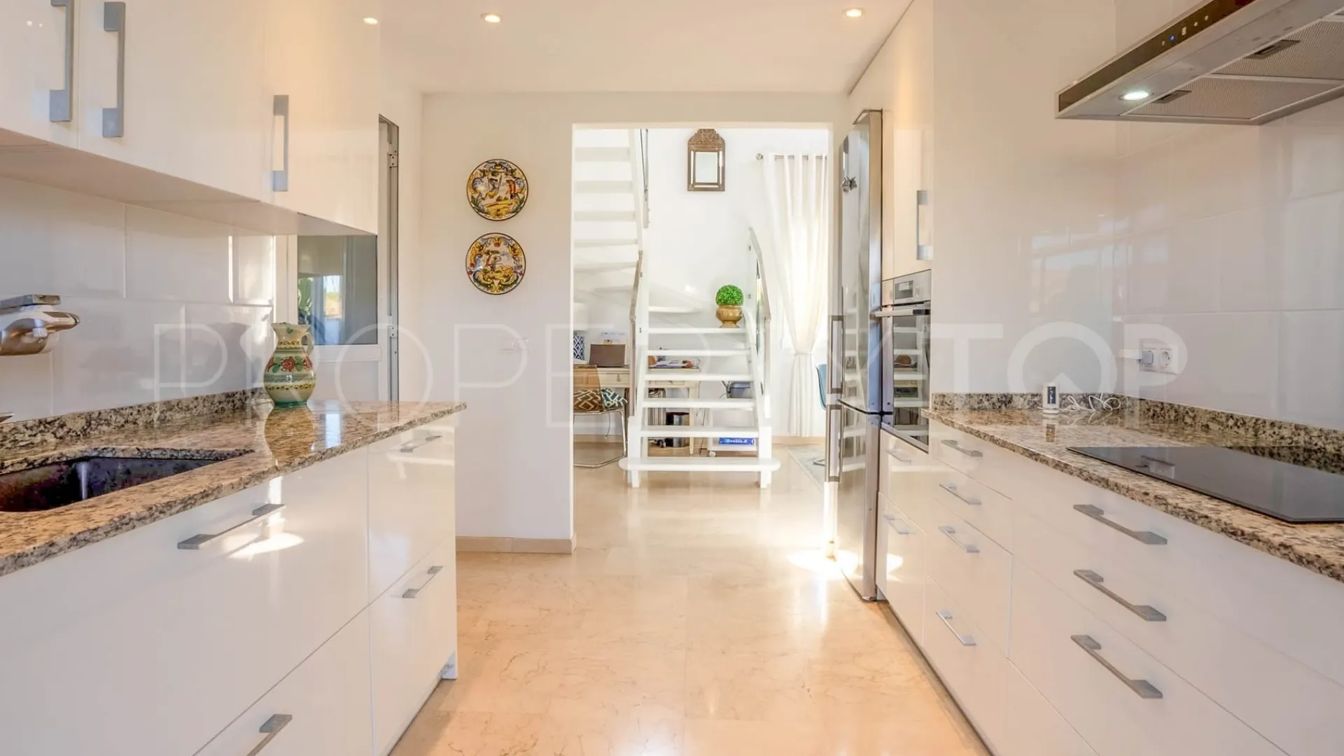 Atico duplex a la venta en Marbesa