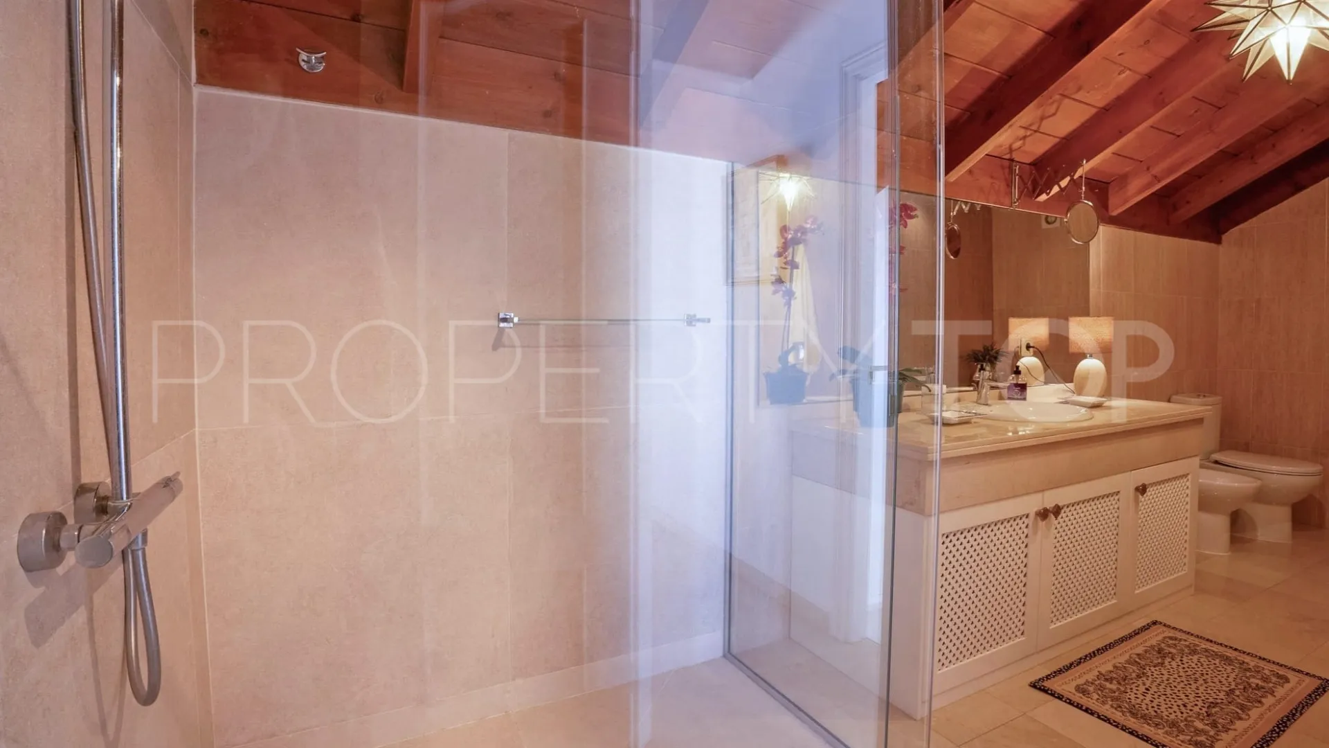 Atico duplex a la venta en Marbesa