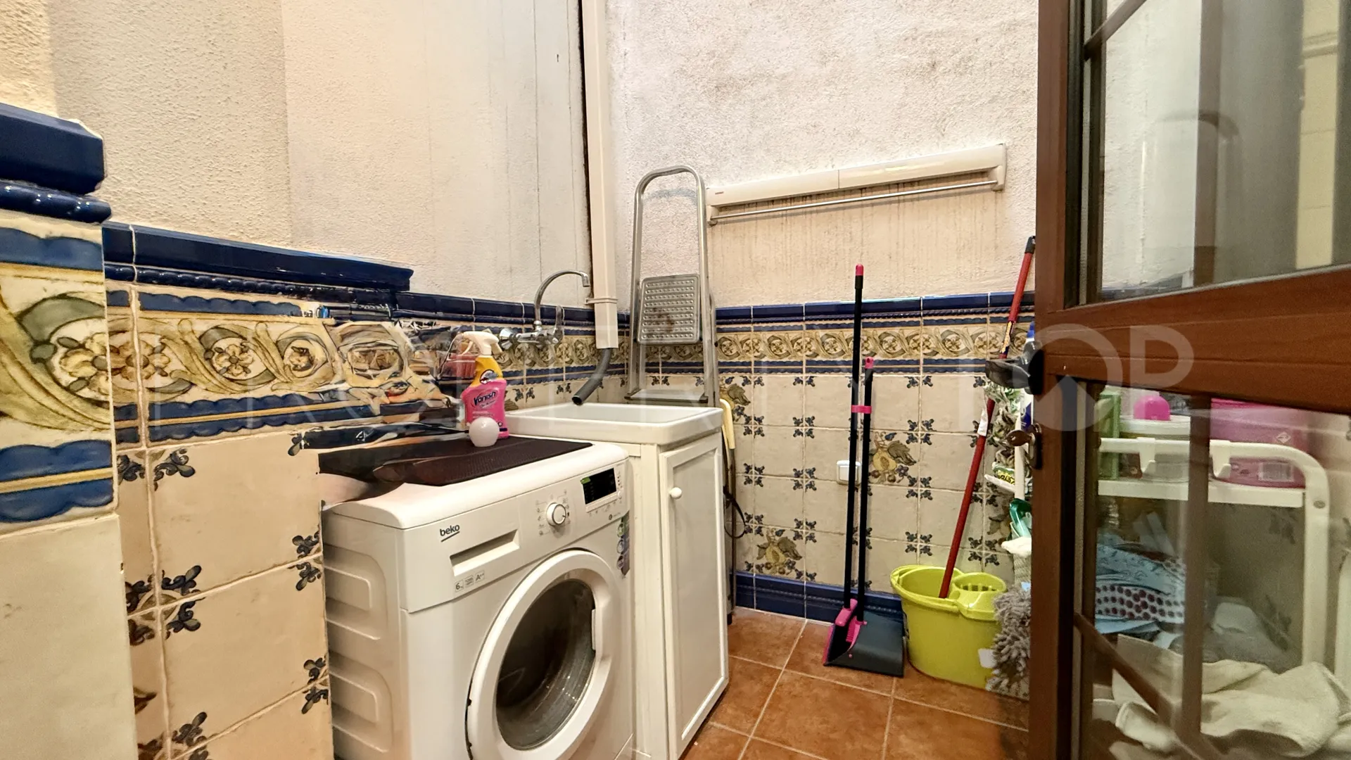Apartment for sale in Marbella Centro with 2 bedrooms