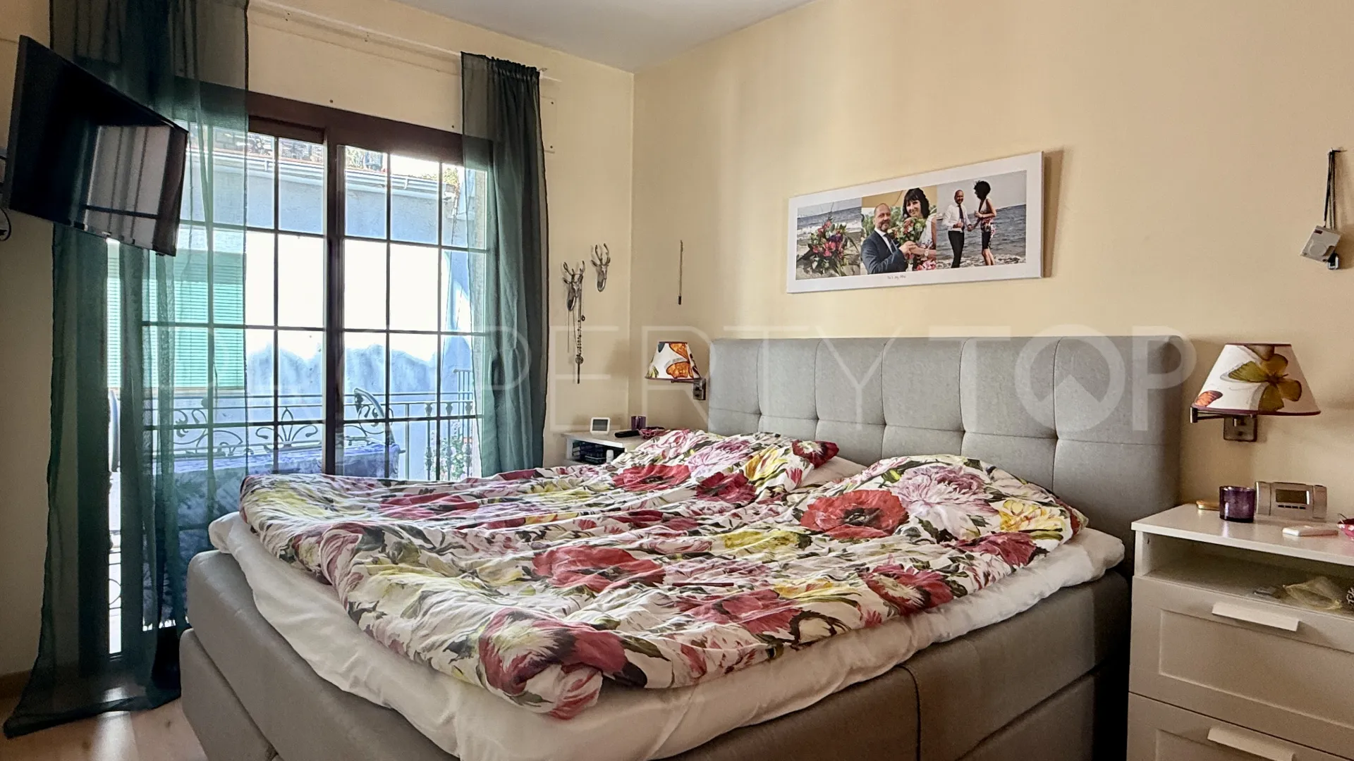 Apartment for sale in Marbella Centro with 2 bedrooms