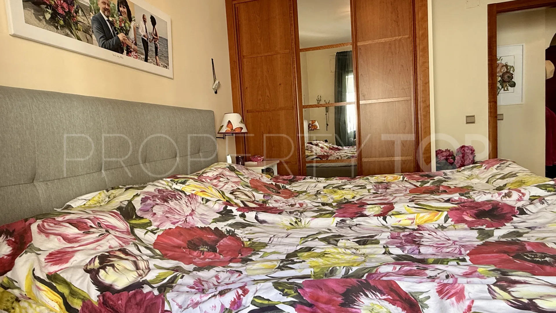 Apartment for sale in Marbella Centro with 2 bedrooms