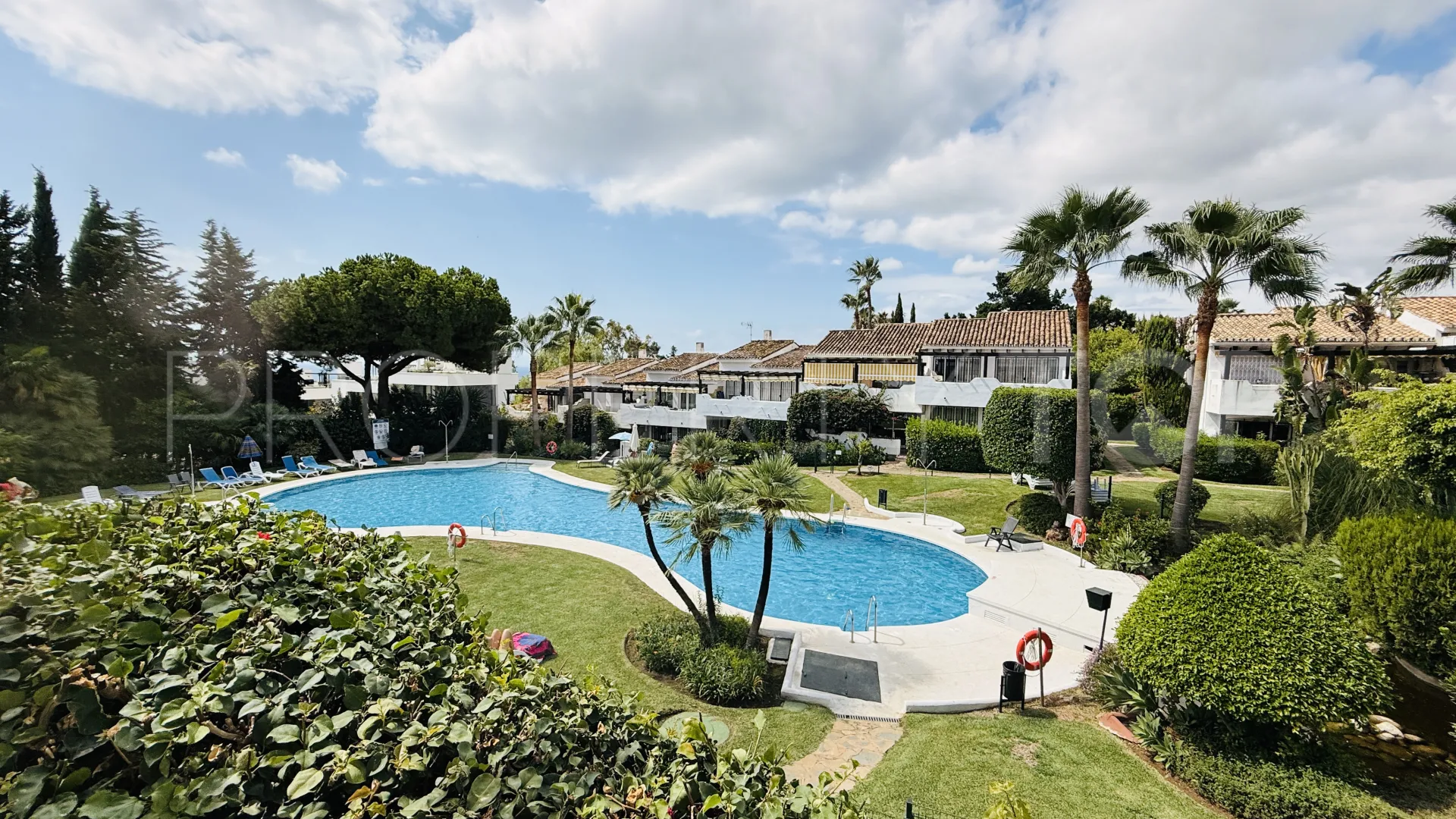 Apartment for sale in Marbella Golden Mile